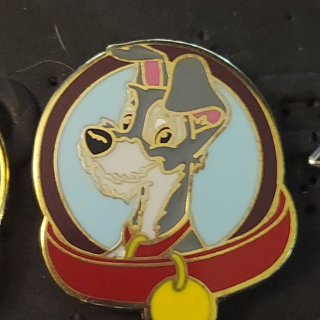 Magical Mystery Pin Collection - Series 5 - Tramp front