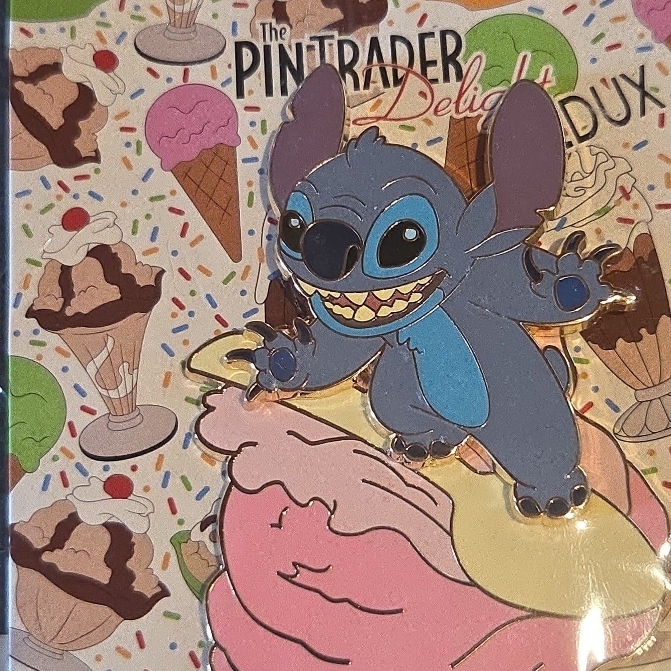 D23 Expo 2024: (PTD) Pin Trader's Delight Redux Collection - Stitch