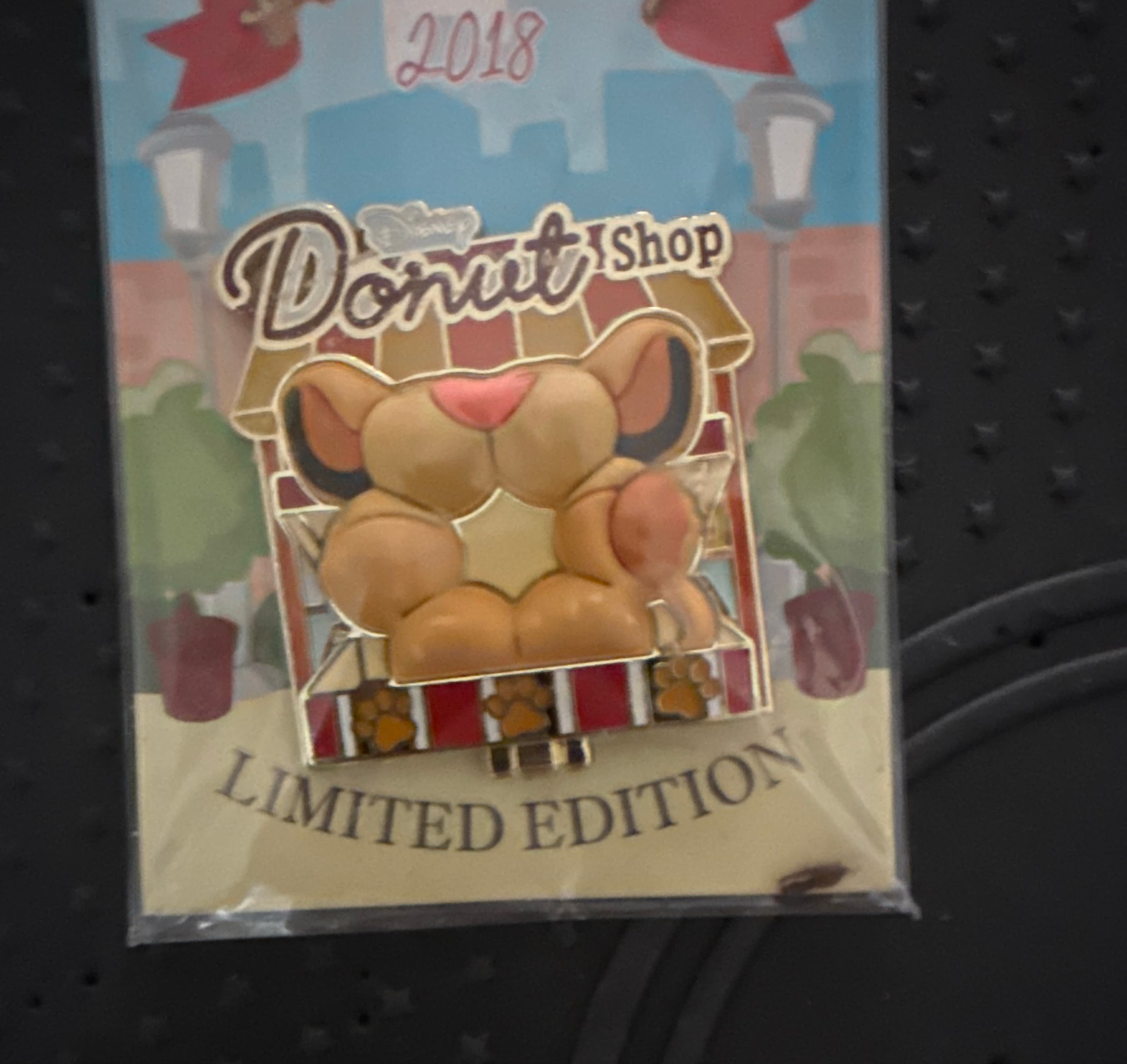 Disney Donut Shop - Pin of the Month - Simba