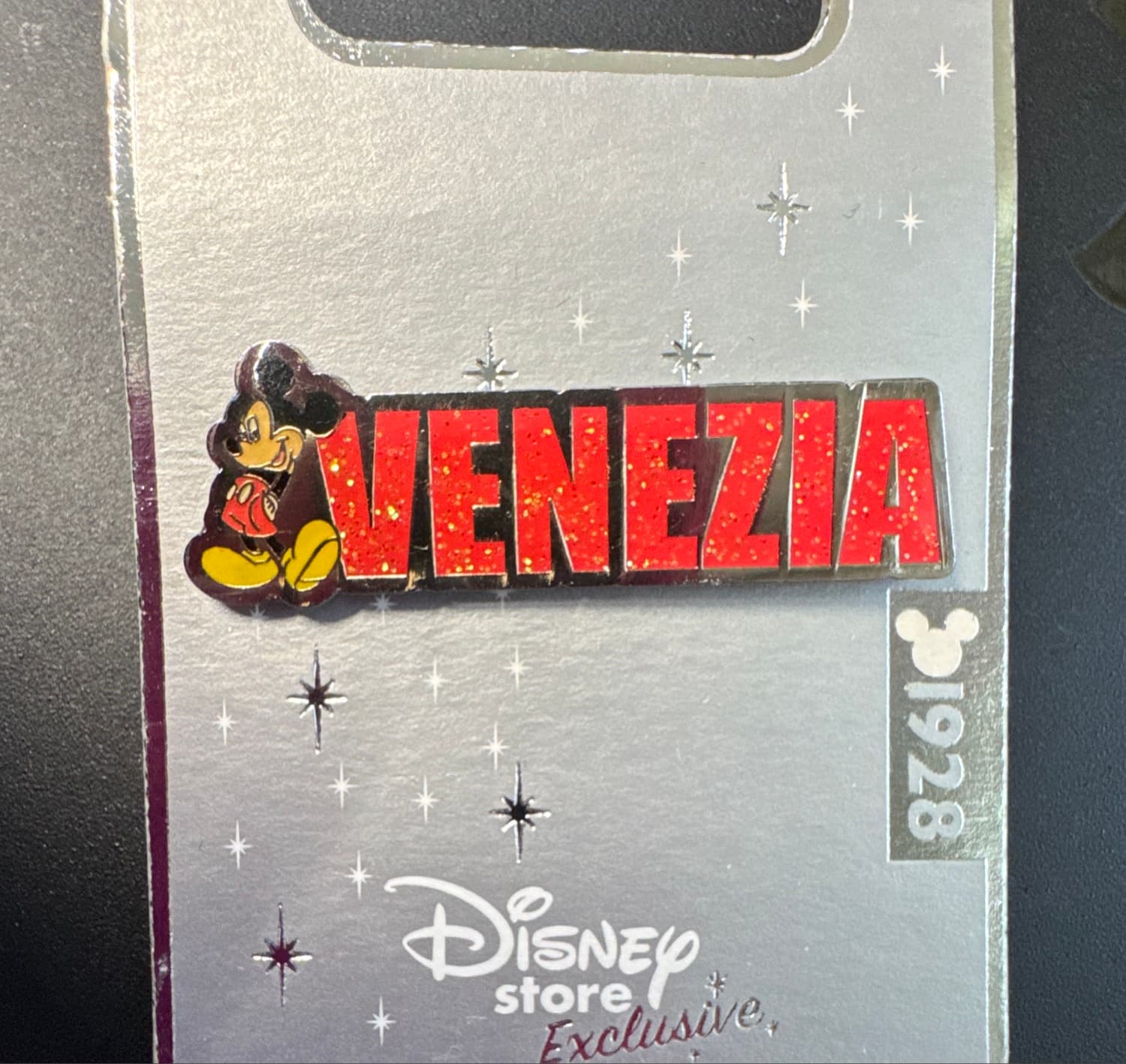 Mickey Mouse Venezia Red Glitter Pin