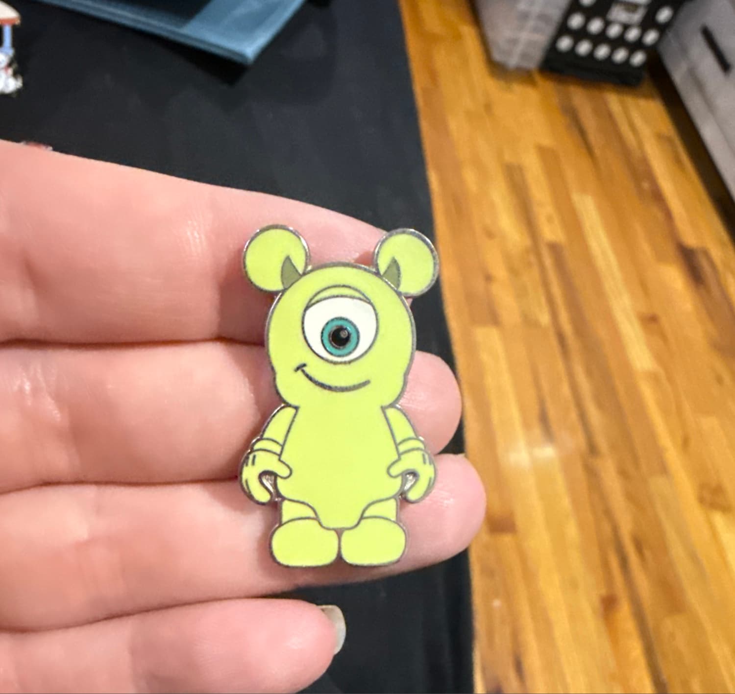 Mike Wazowski Vinylmation Pin