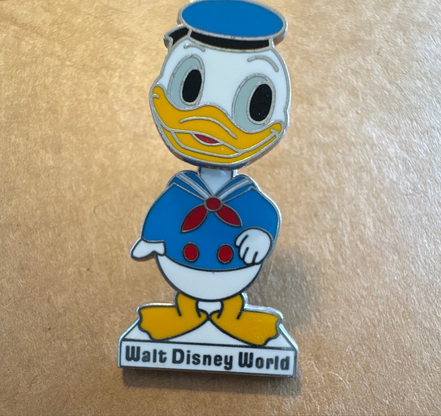 Donald Duck Standing Walt Disney World Pin