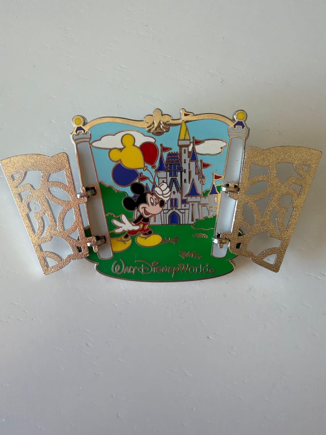 Mickey Mouse Castle Gates Hinged Pin