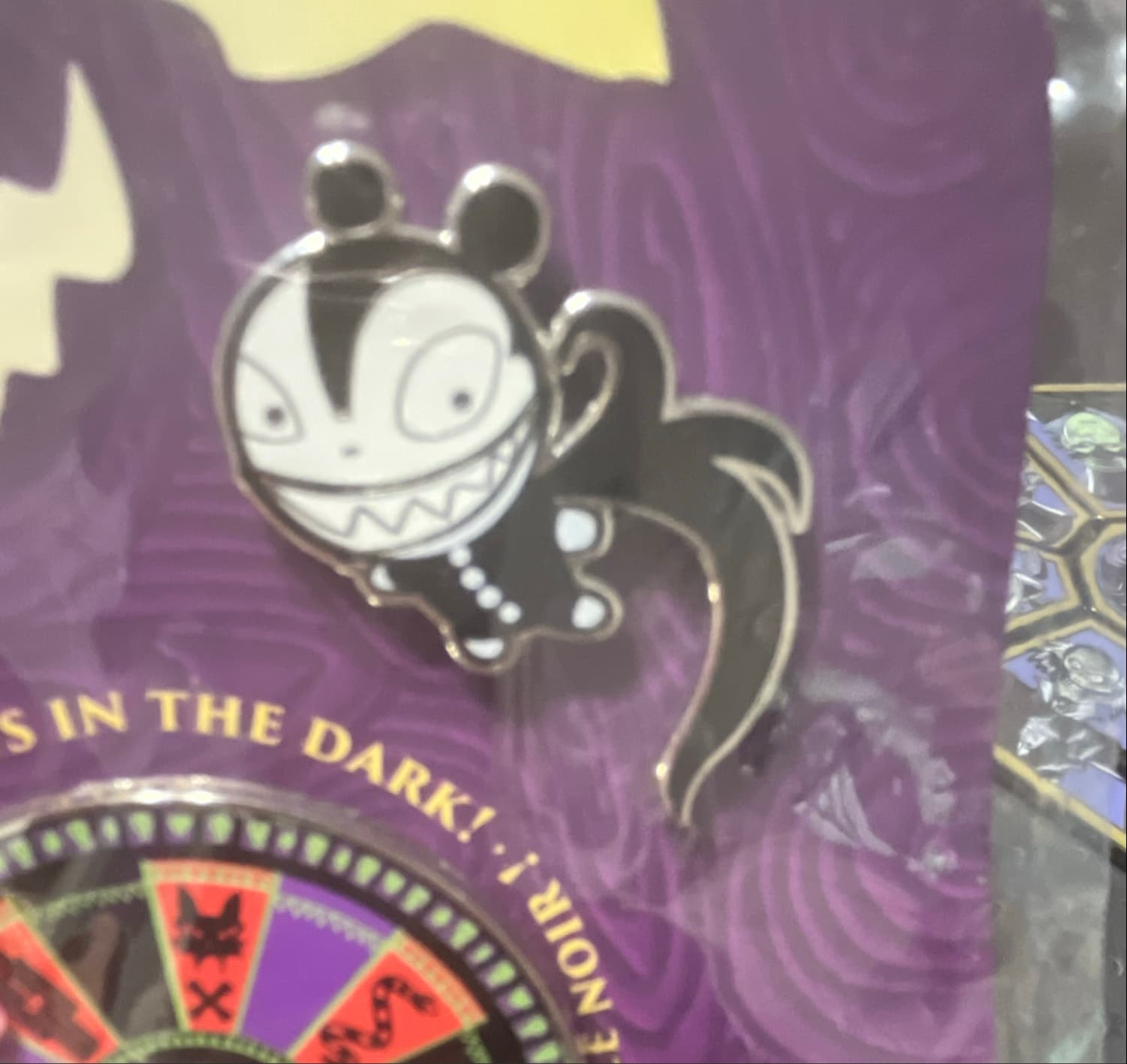 Nightmare Before Christmas- Scary Teddy front