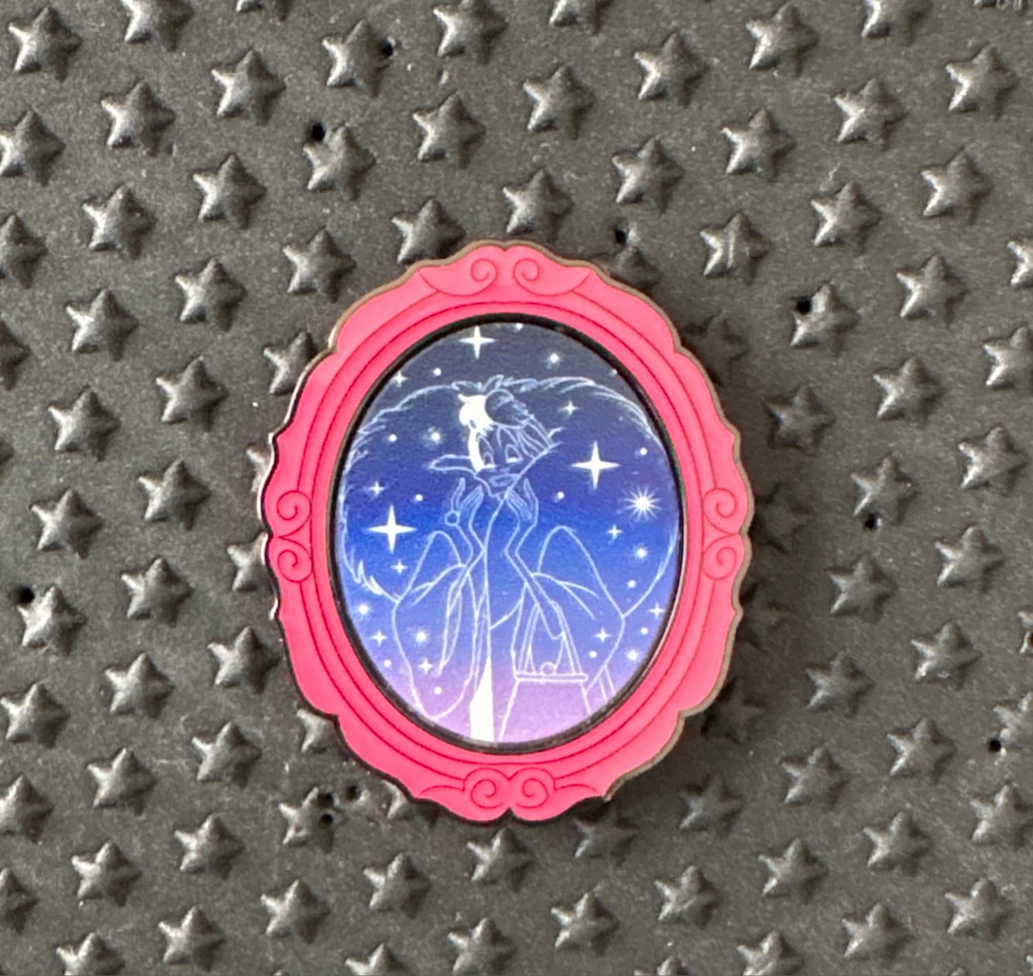 Cruella De Vil - Loungefly Constellation Frames