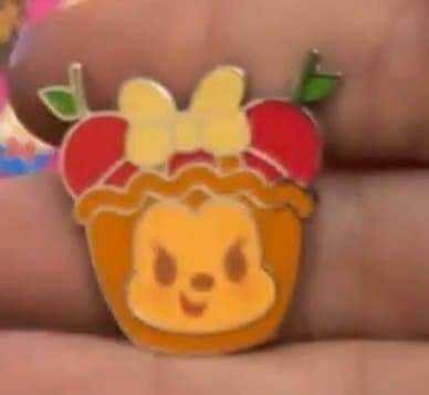 Minnie Mouse Cherry Tart Munchlings front