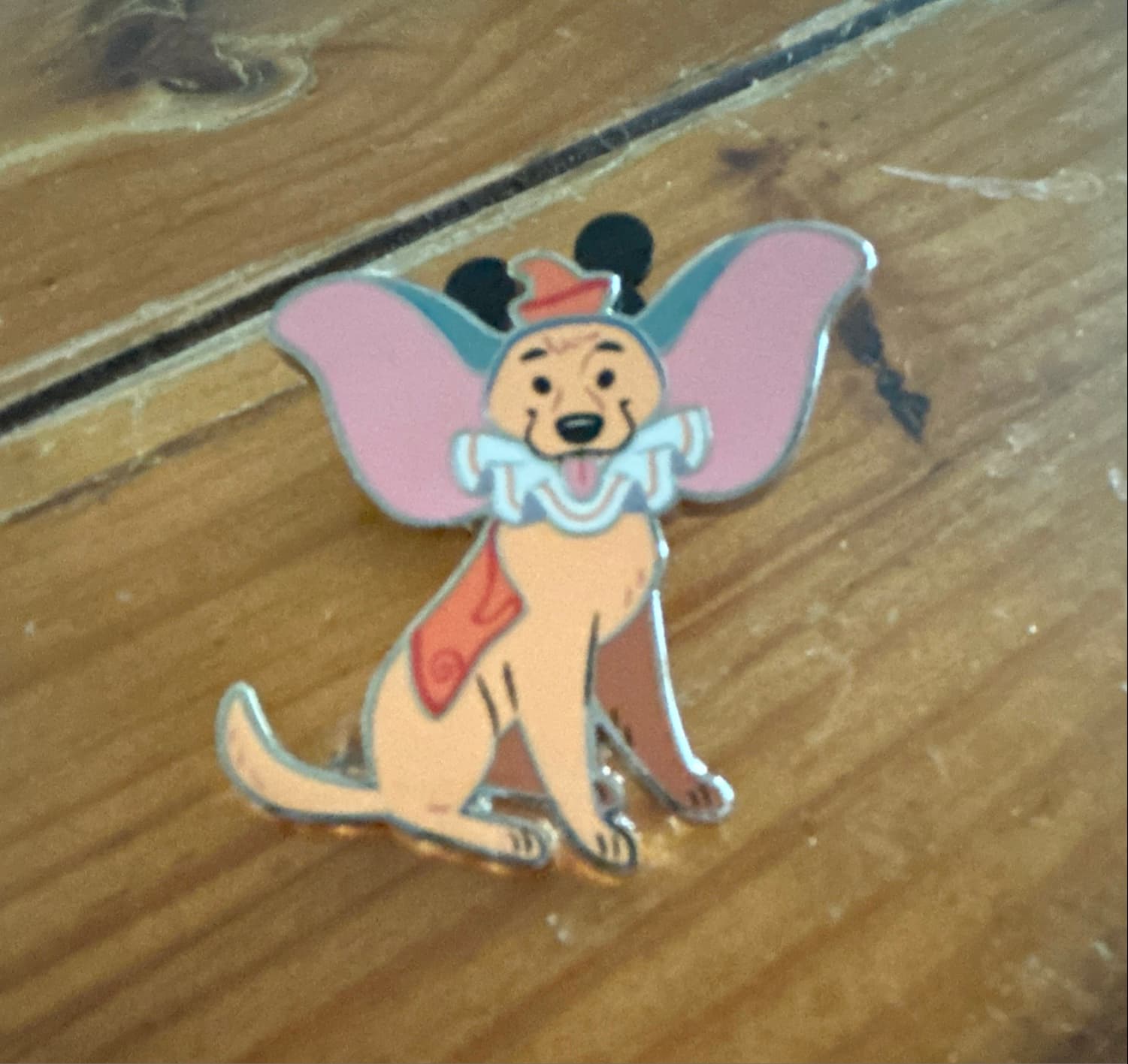 Dumbo Dog - Disney Cats and Dogs Halloween Series Mystery Pin Set front