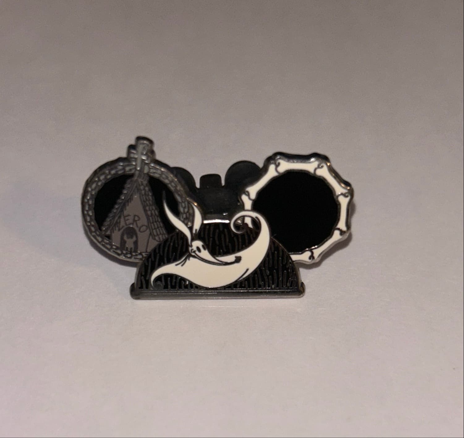 Zero Pin – The Nightmare Before Christmas Mickey Icon