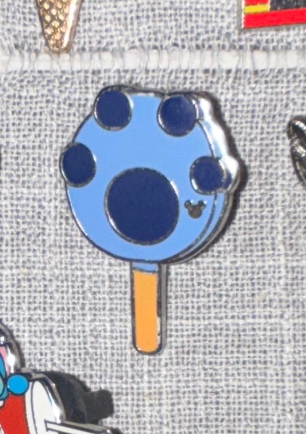 Stitch Paw Print Popsicle Hidden Mickey Pin ap