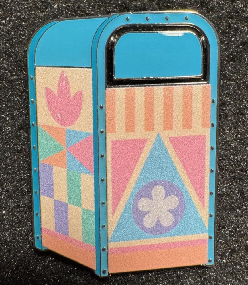 Fantasyland - Small World Trash Can Pin front