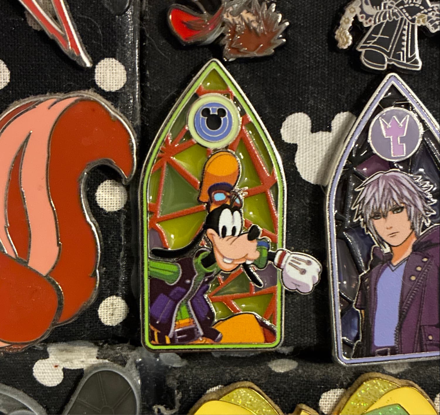 Goofy Stained Glass Window - Hot Topic Exclusive