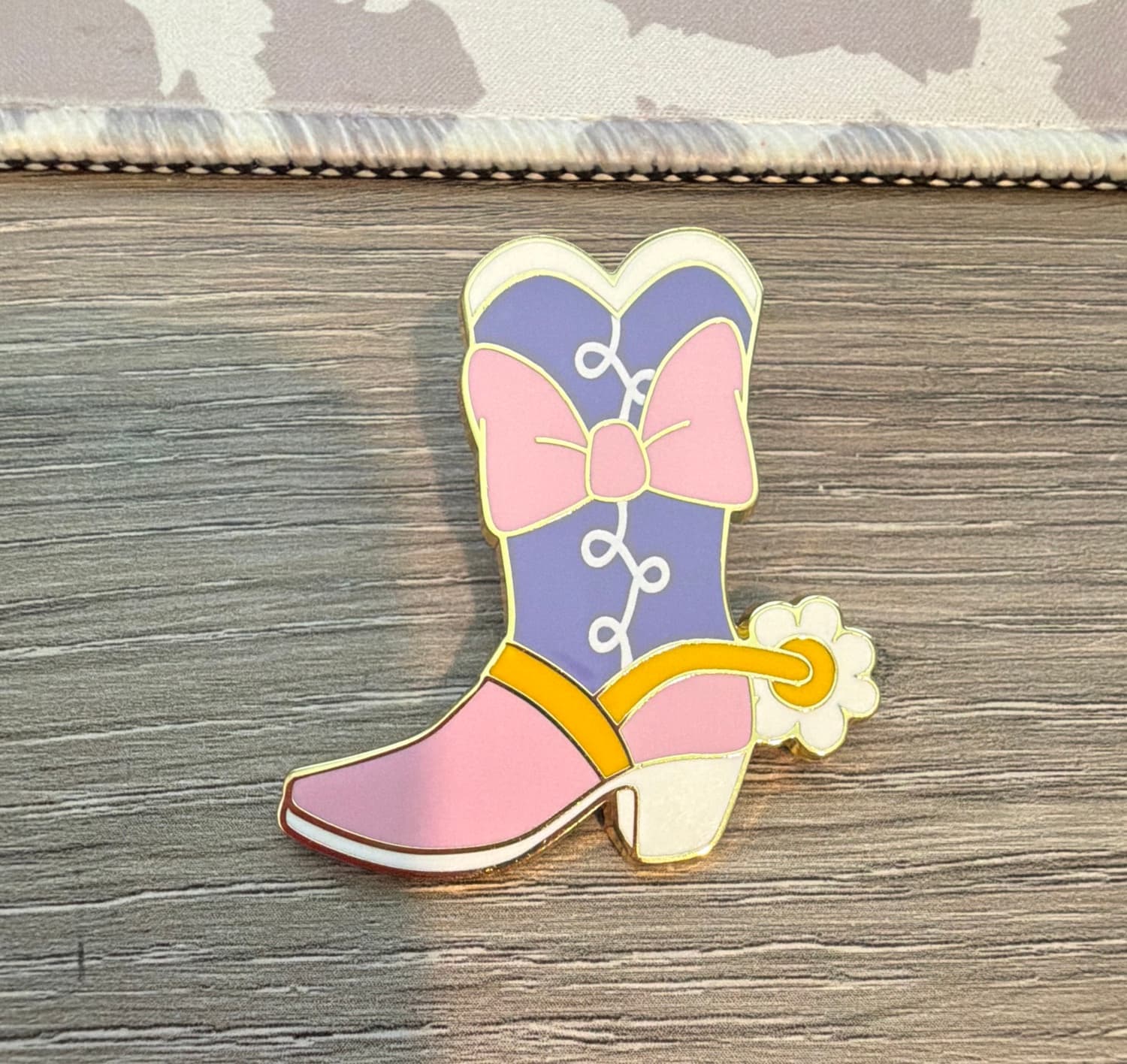Her Universe Princess Cowboy Boot Mystery Pin - Daisy Duck