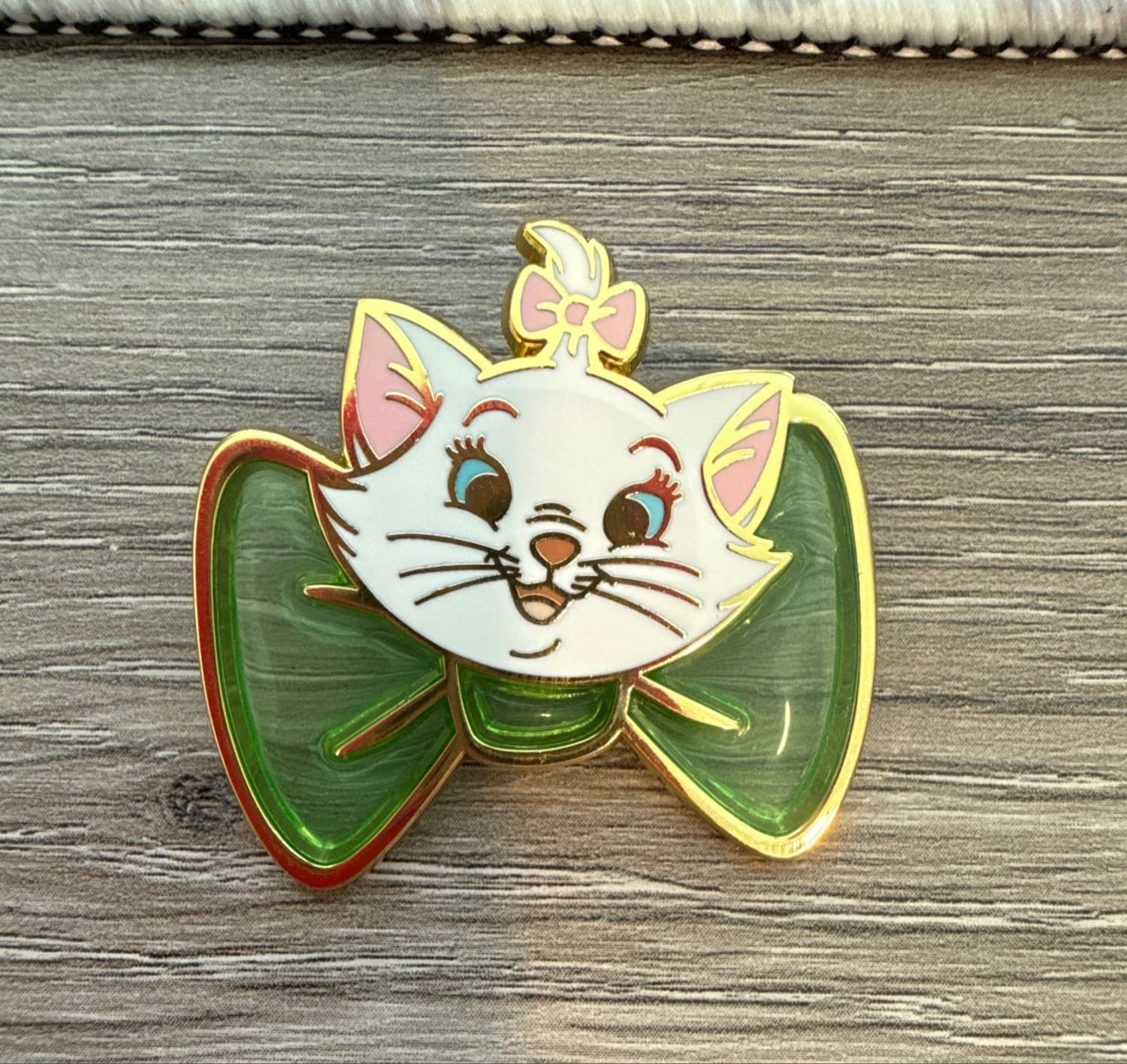 Marie Green Bow Pin