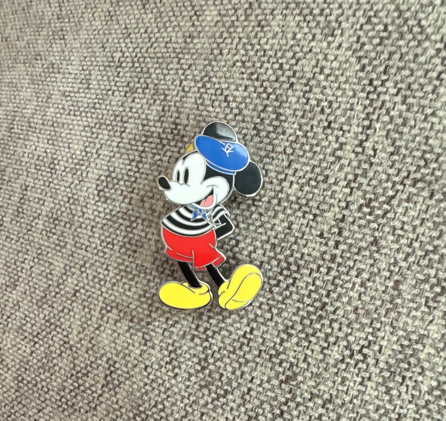 France Mickey Pin - World Showcase front