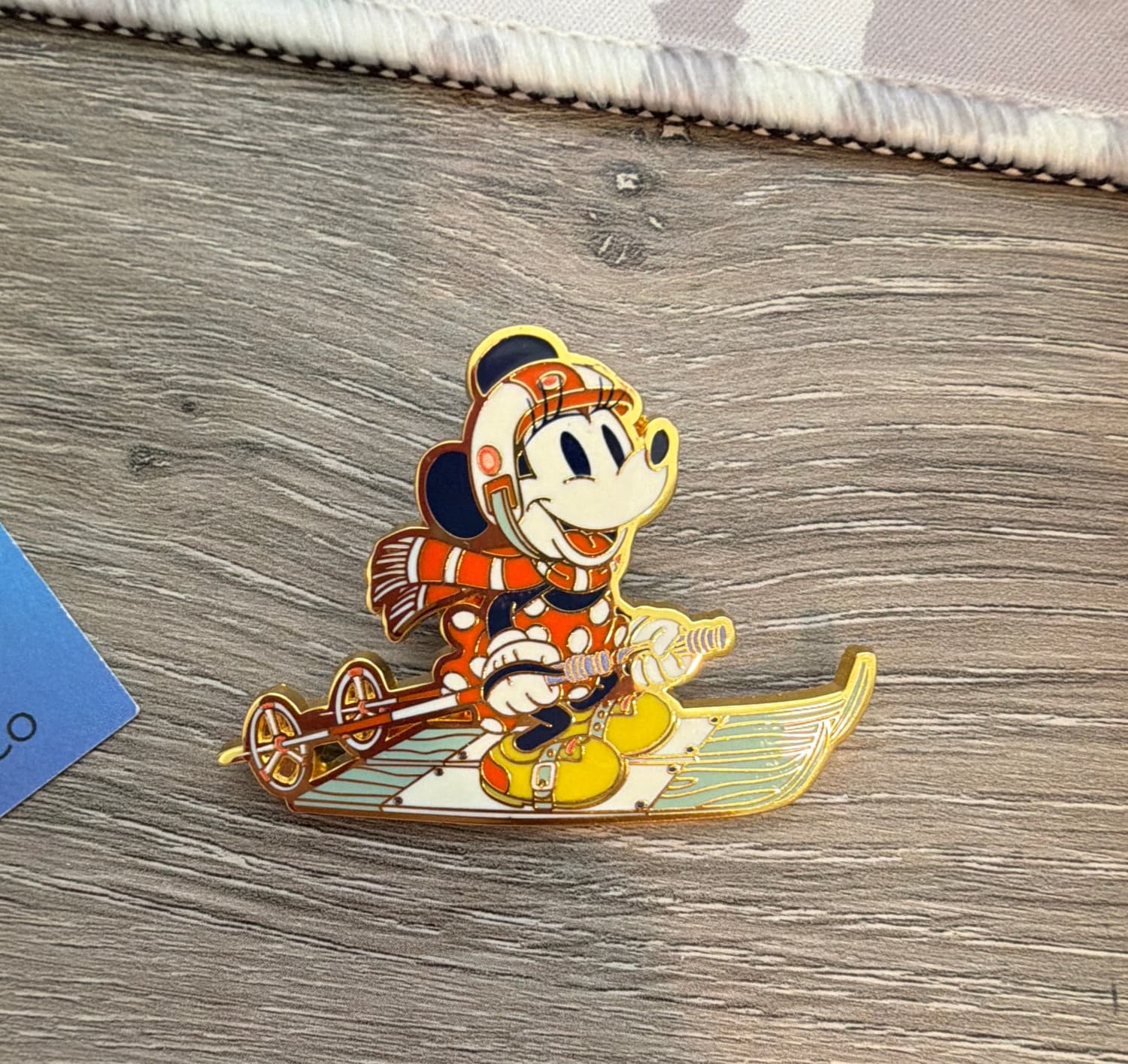 Minnie Mouse Skiing Adventure Blind Box Pin