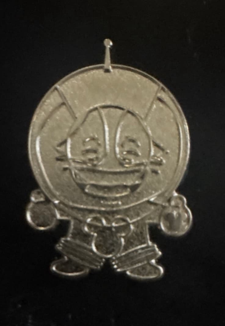 Hidden Mickey Deebees Rocketee Pin front