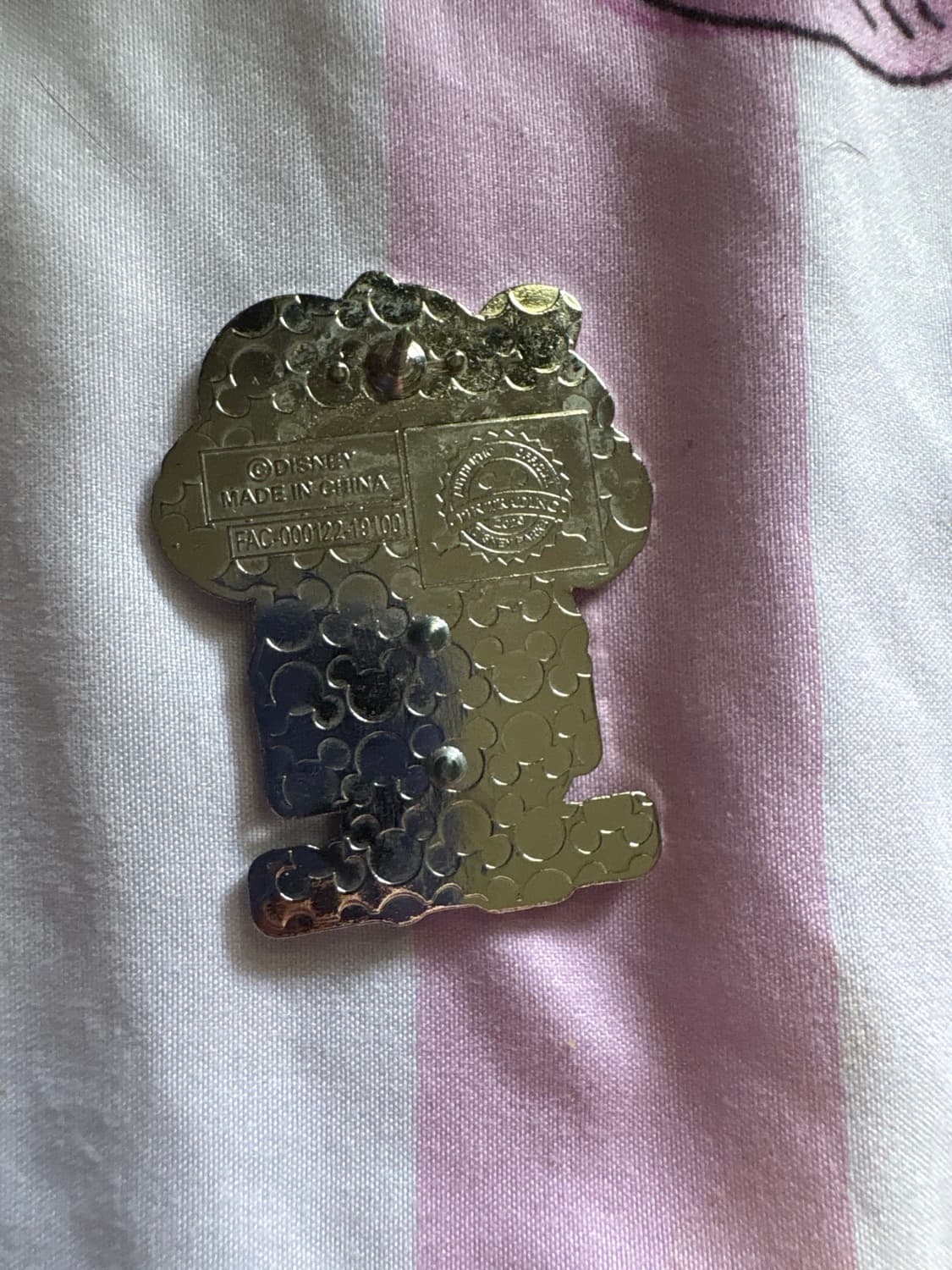 Stitch at Hollywood Tower Hotel Walt Disney World 2020 Pin front
