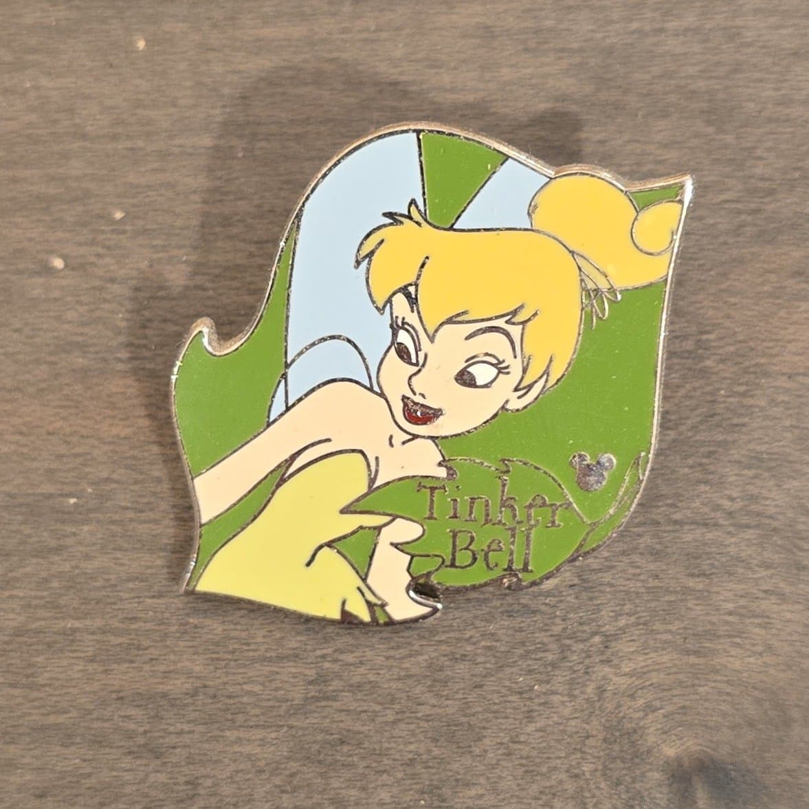 Tinker Bell Peeker Cast Lanyard Pin front