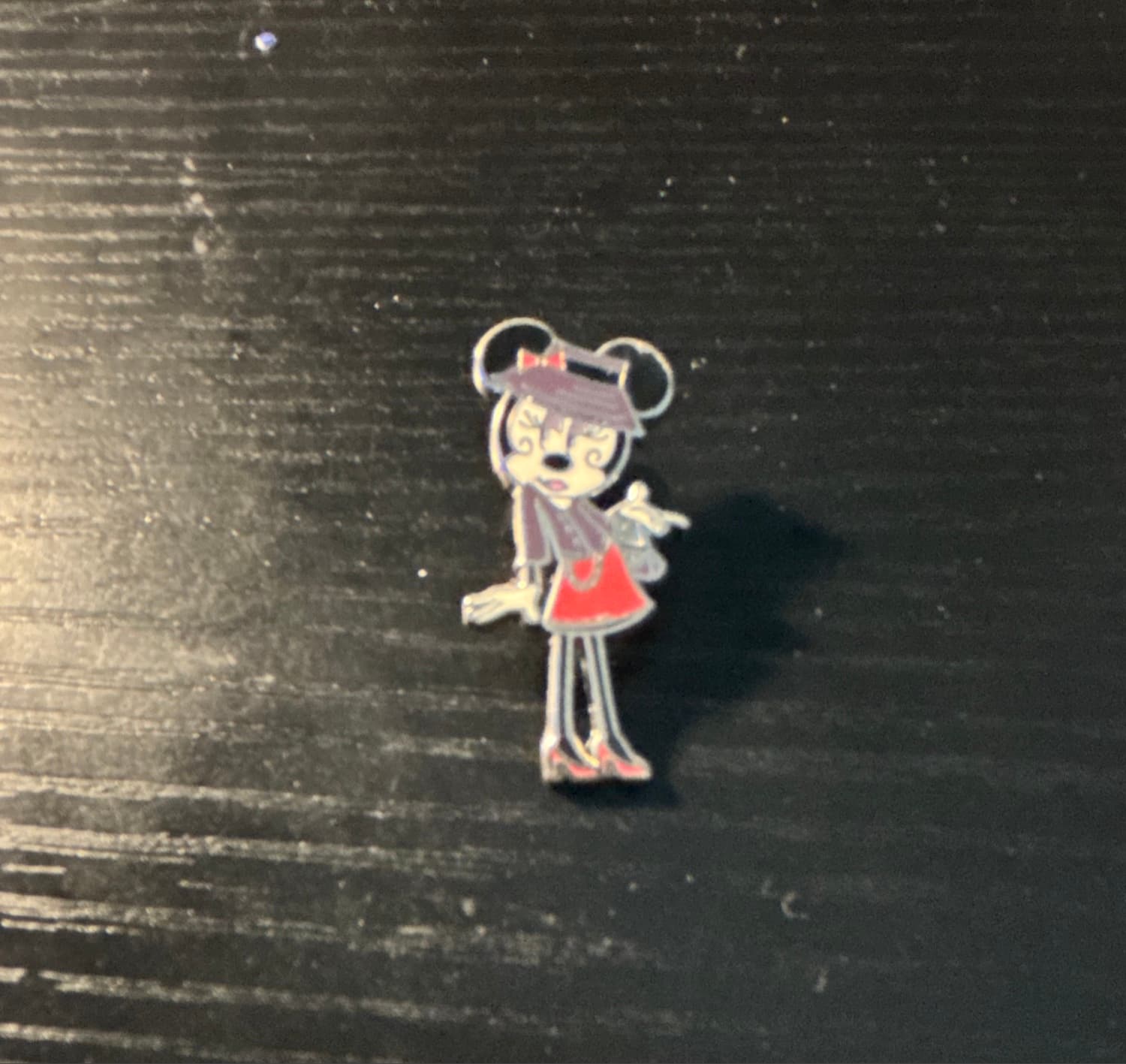 Minnie Mouse - Paris Fashion Glamour (Red Skirt)