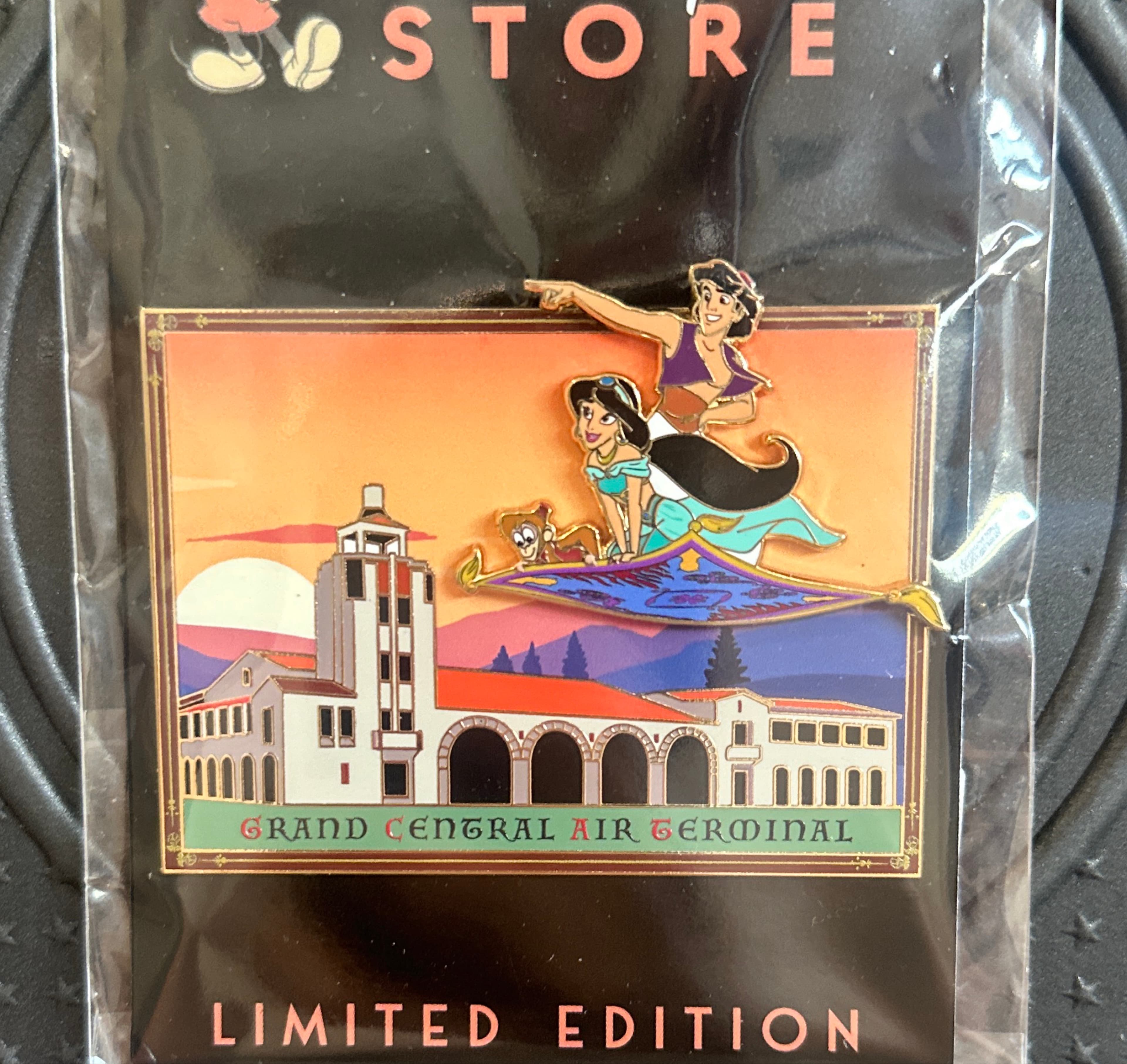 Aladdin, Jasmine, and Abu - Grand Central Air Terminal Series