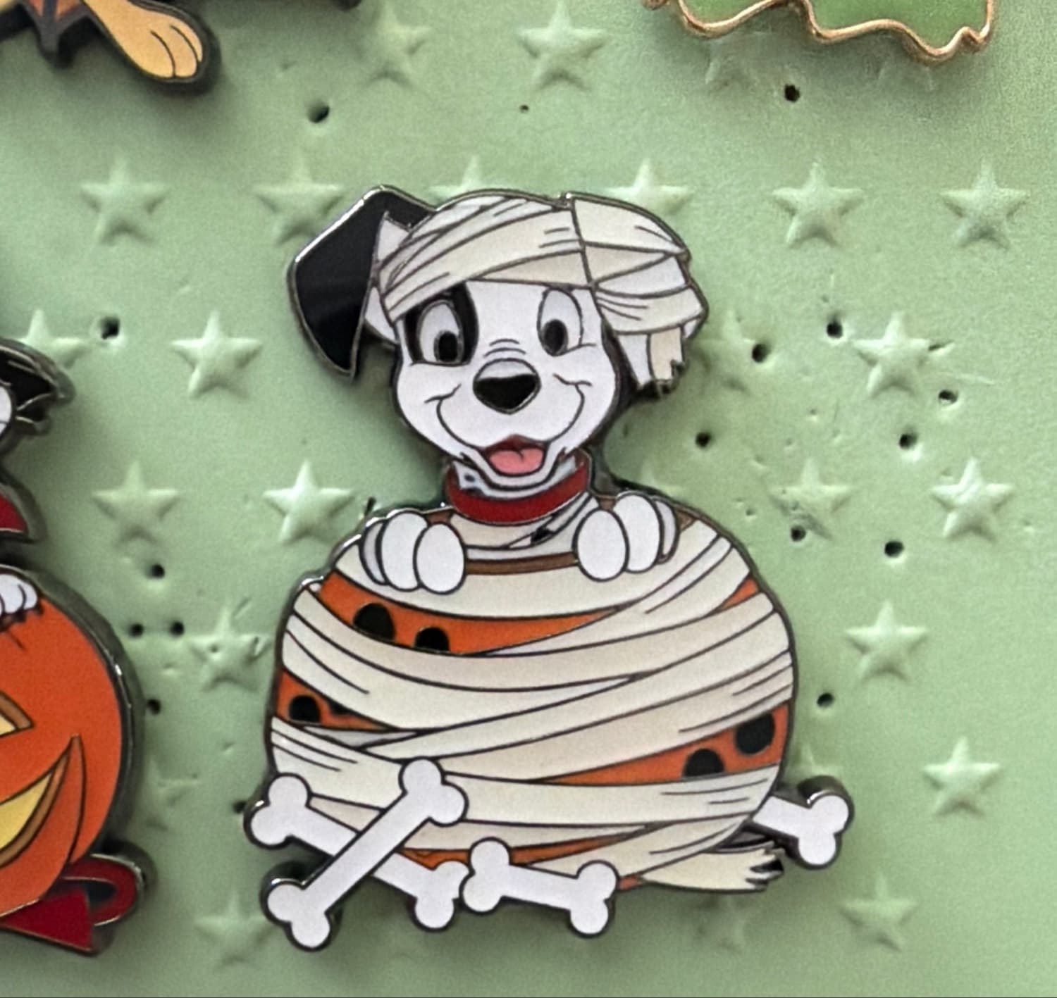 Disney Dogs and Cats Halloween -Lucky 101 Dalmatians pin