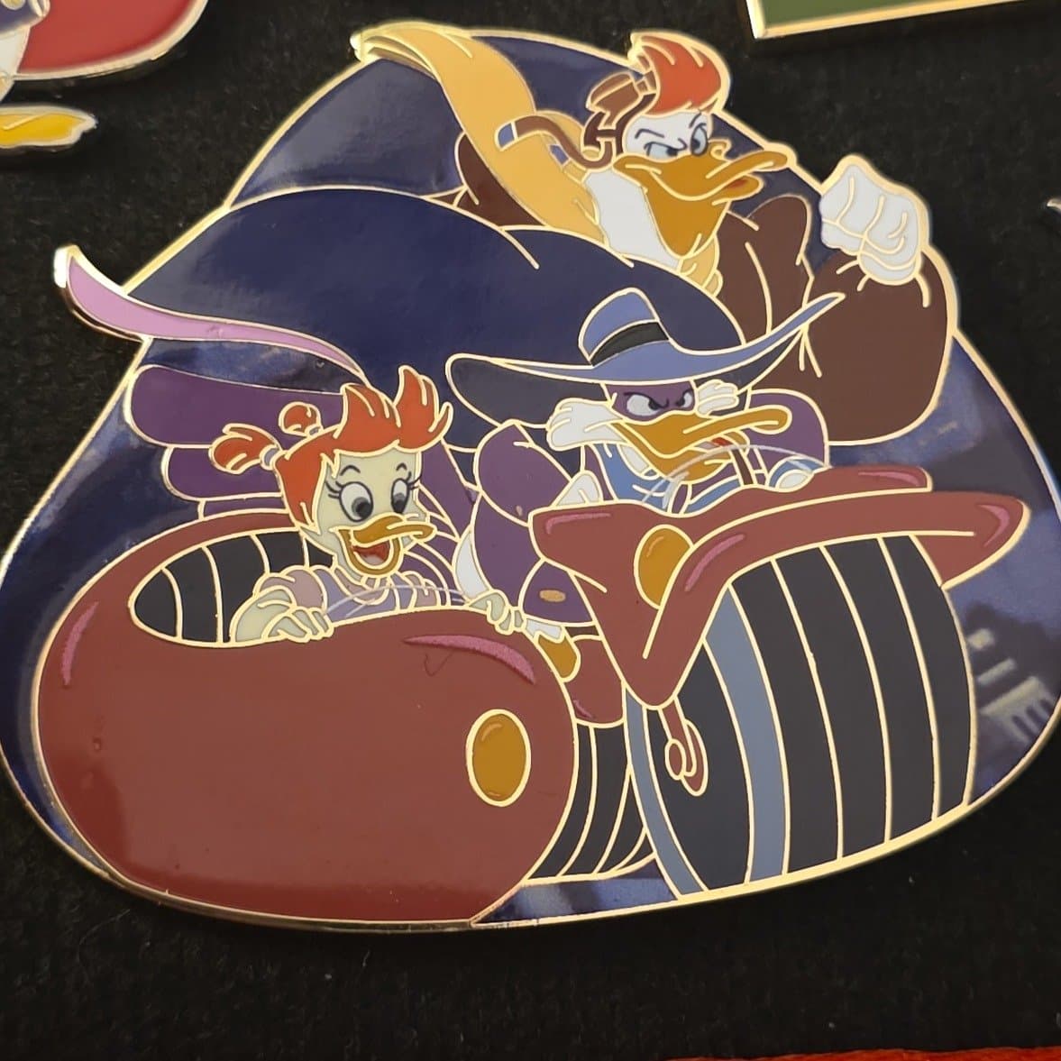 Darkwing Duck, Gosalyn, and Launchpad McQuack on Ratcatcher