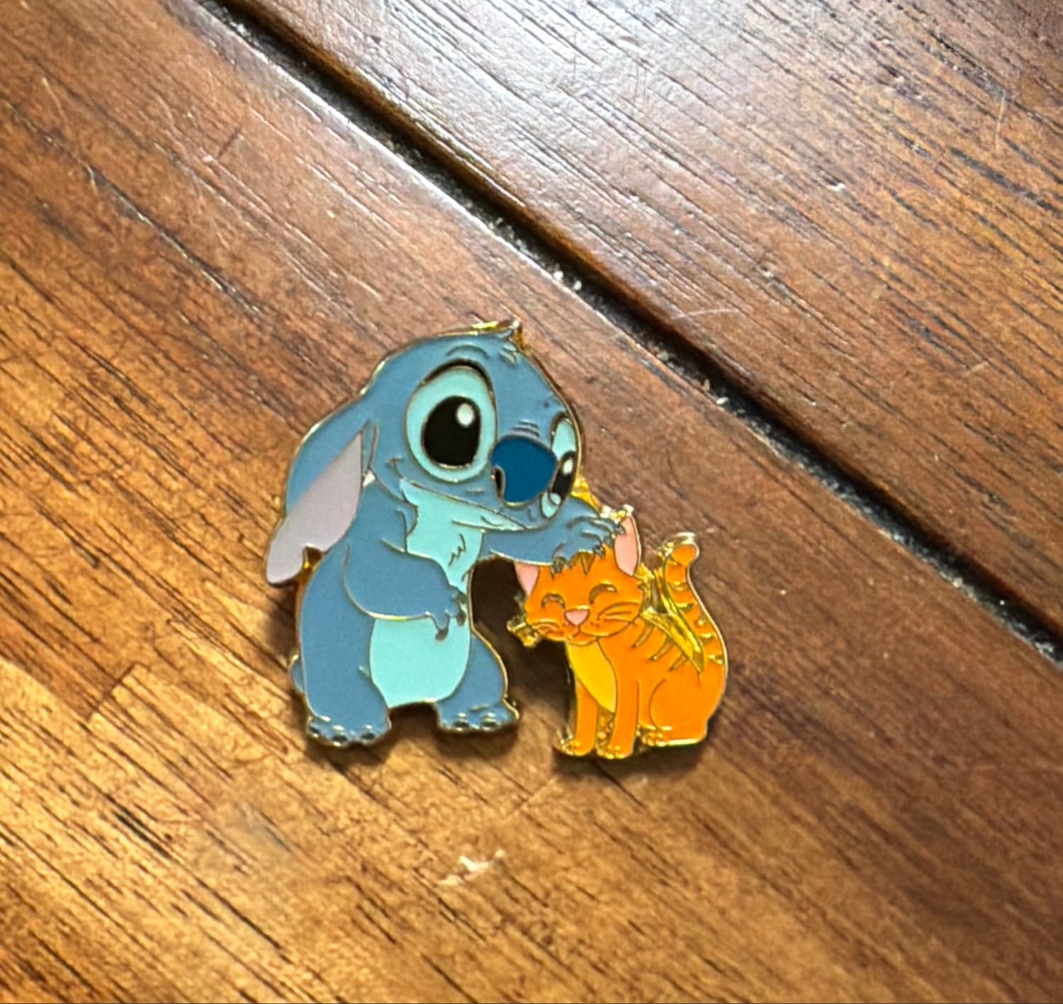 Loungefly Disney Lilo & Stitch Stitch with Cat Enamel Pin front