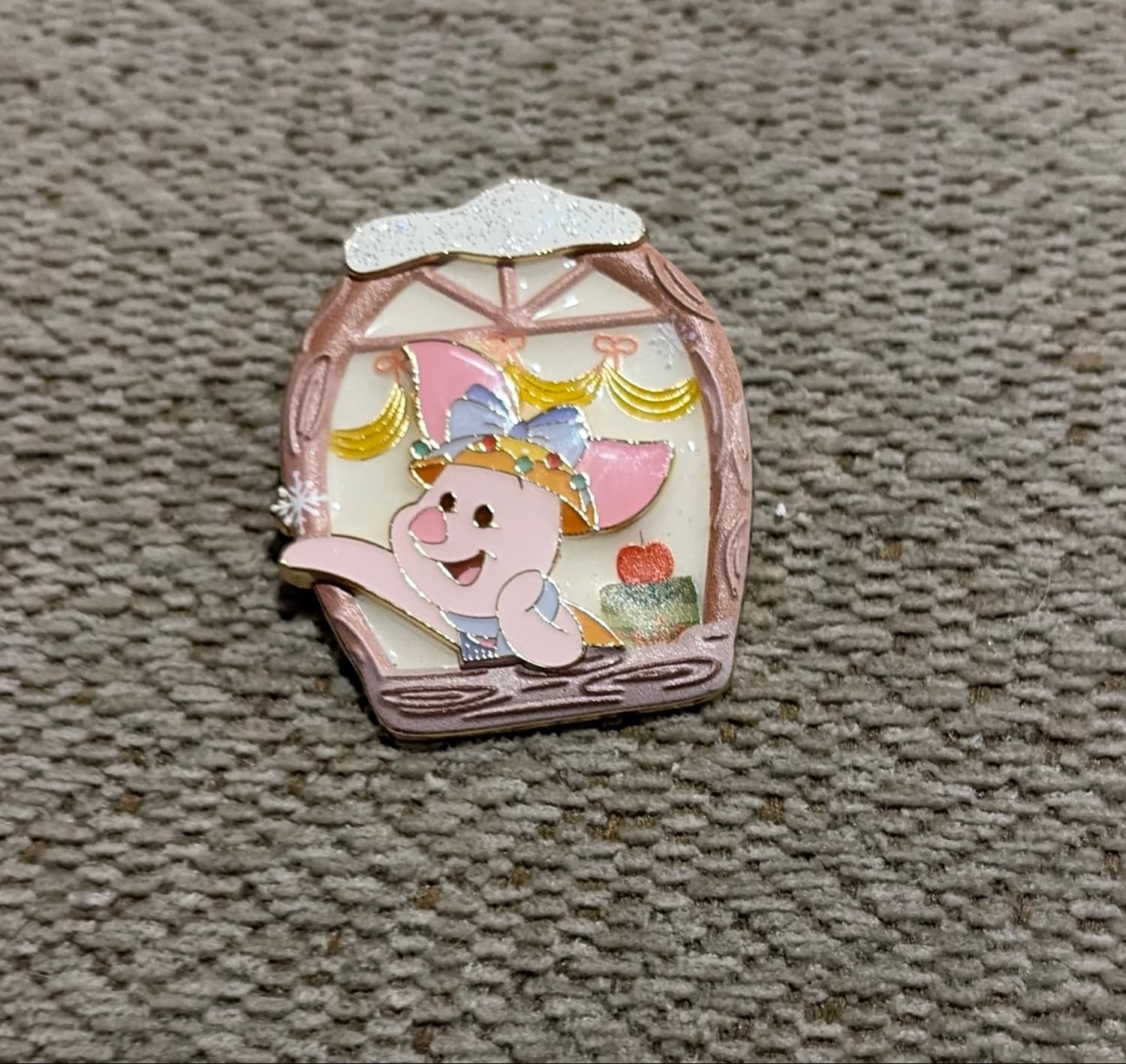 Winnie the Pooh Winter 2025 Mystery - Window - Piglet