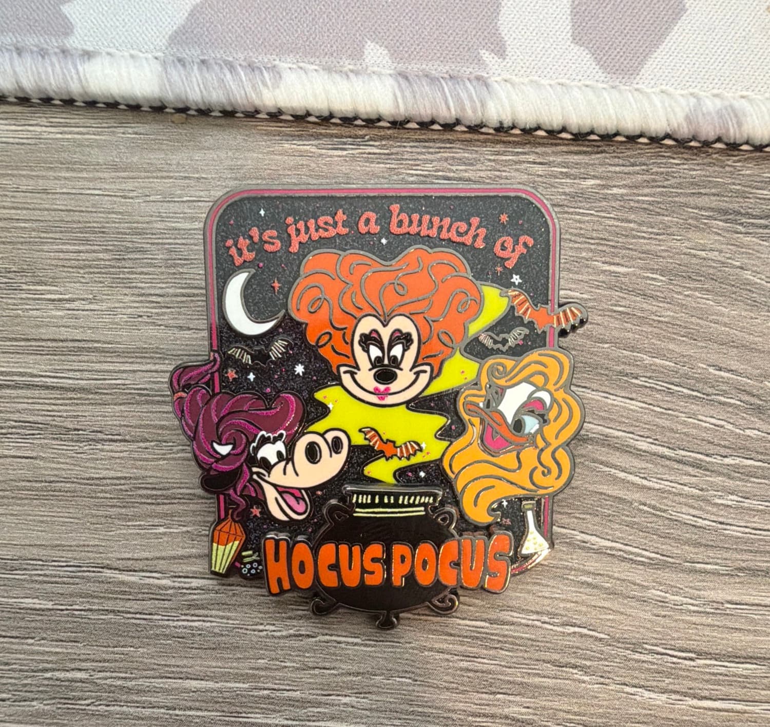 Minnie, Clarabelle, & Daisy Hocus Pocus Sanderson Sisters Pin front