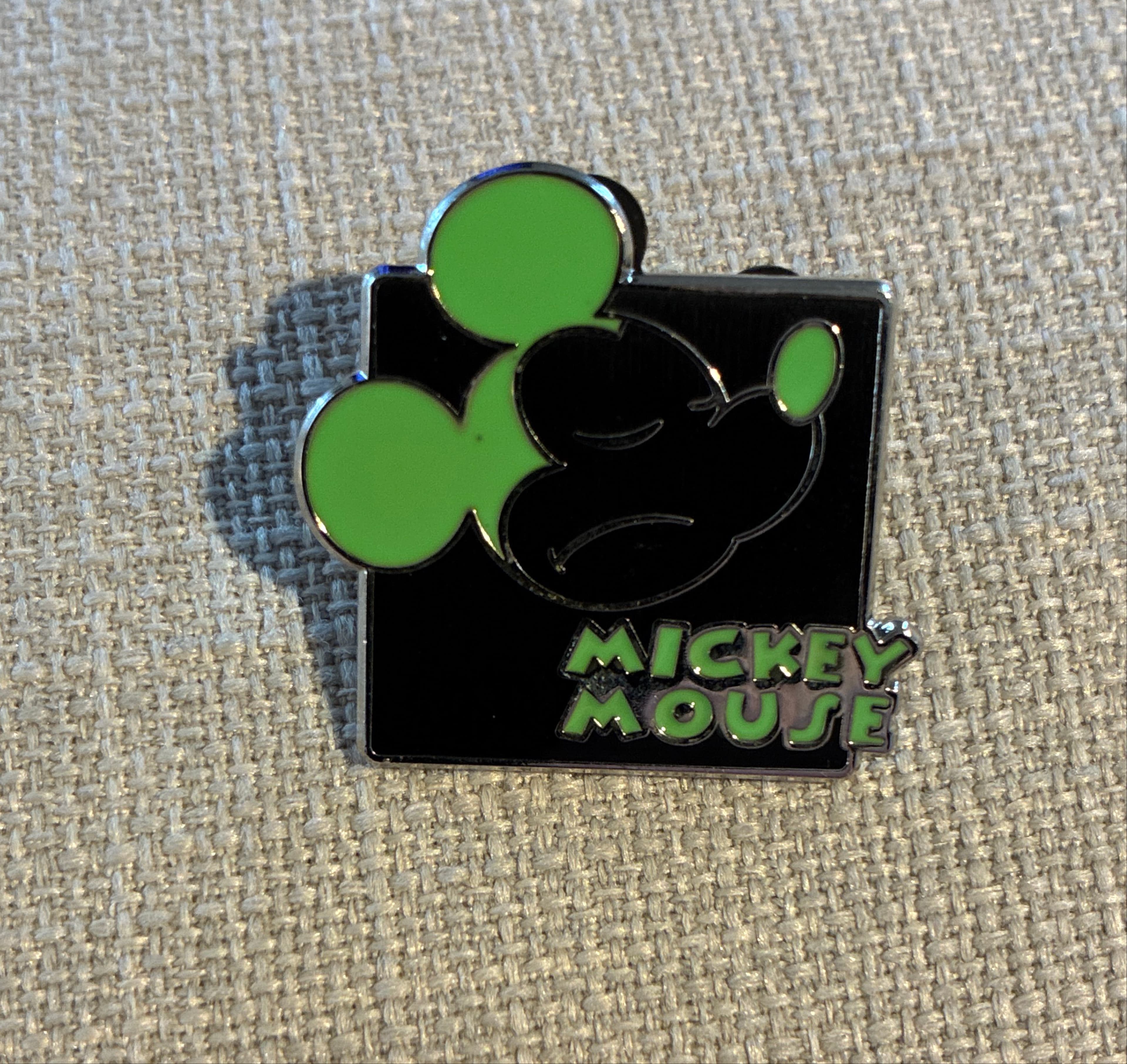 Green (Hmph!) - Mickey Expressions front