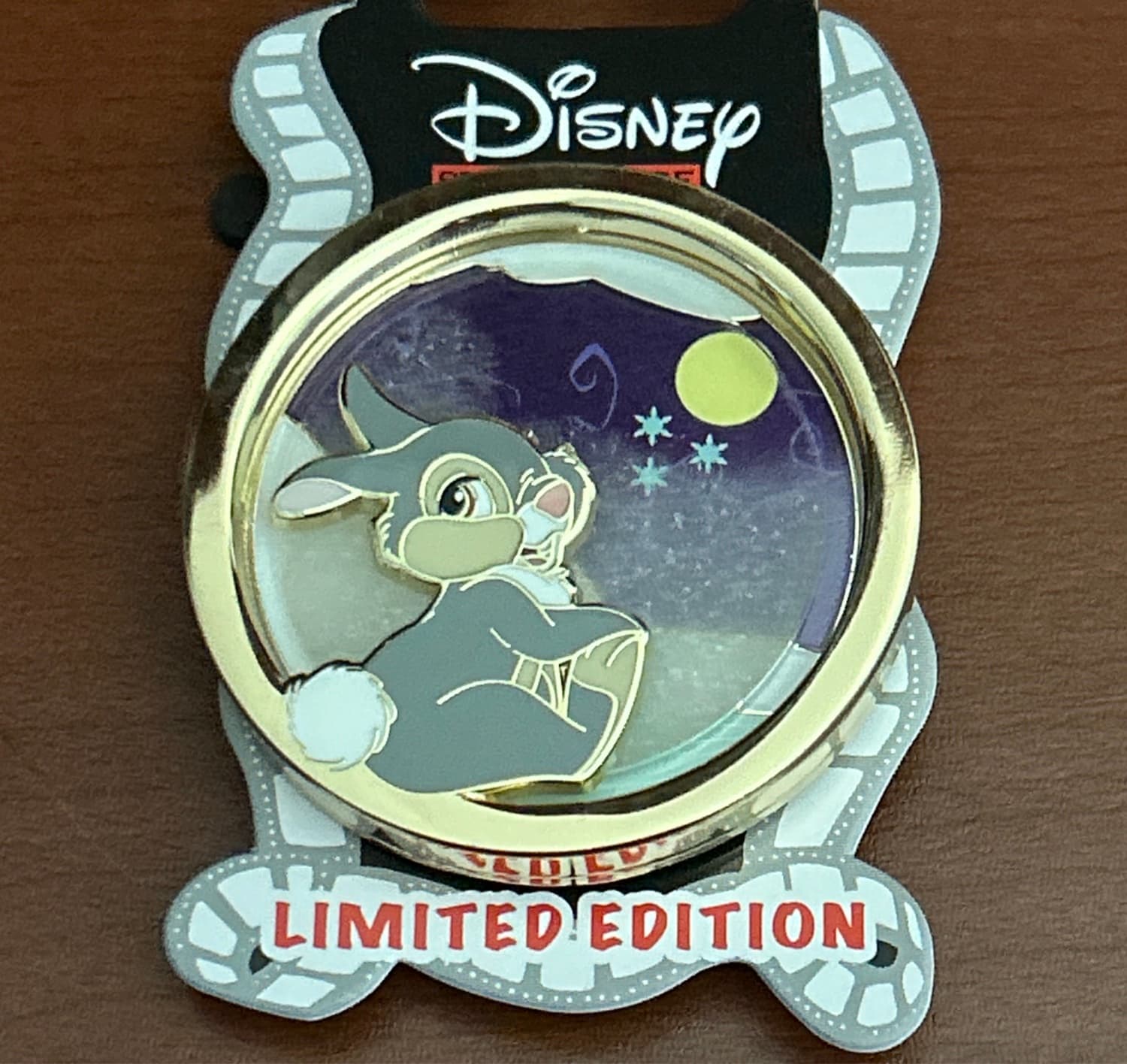 Thumper glitter shaker front