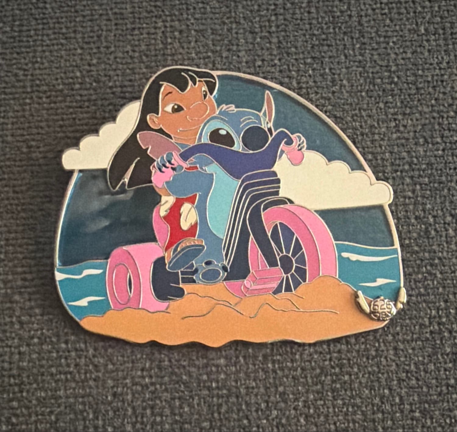 Lilo & Stitch 626 Day Mini Jumbo Pin