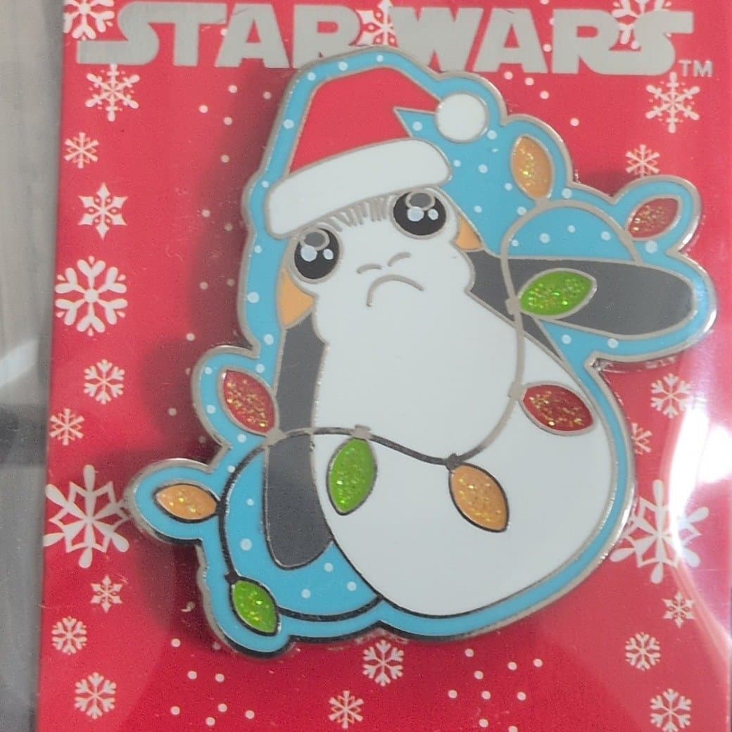 Star Wars Porg Pin Santa Hat Christmas Lights Holidays Creature
