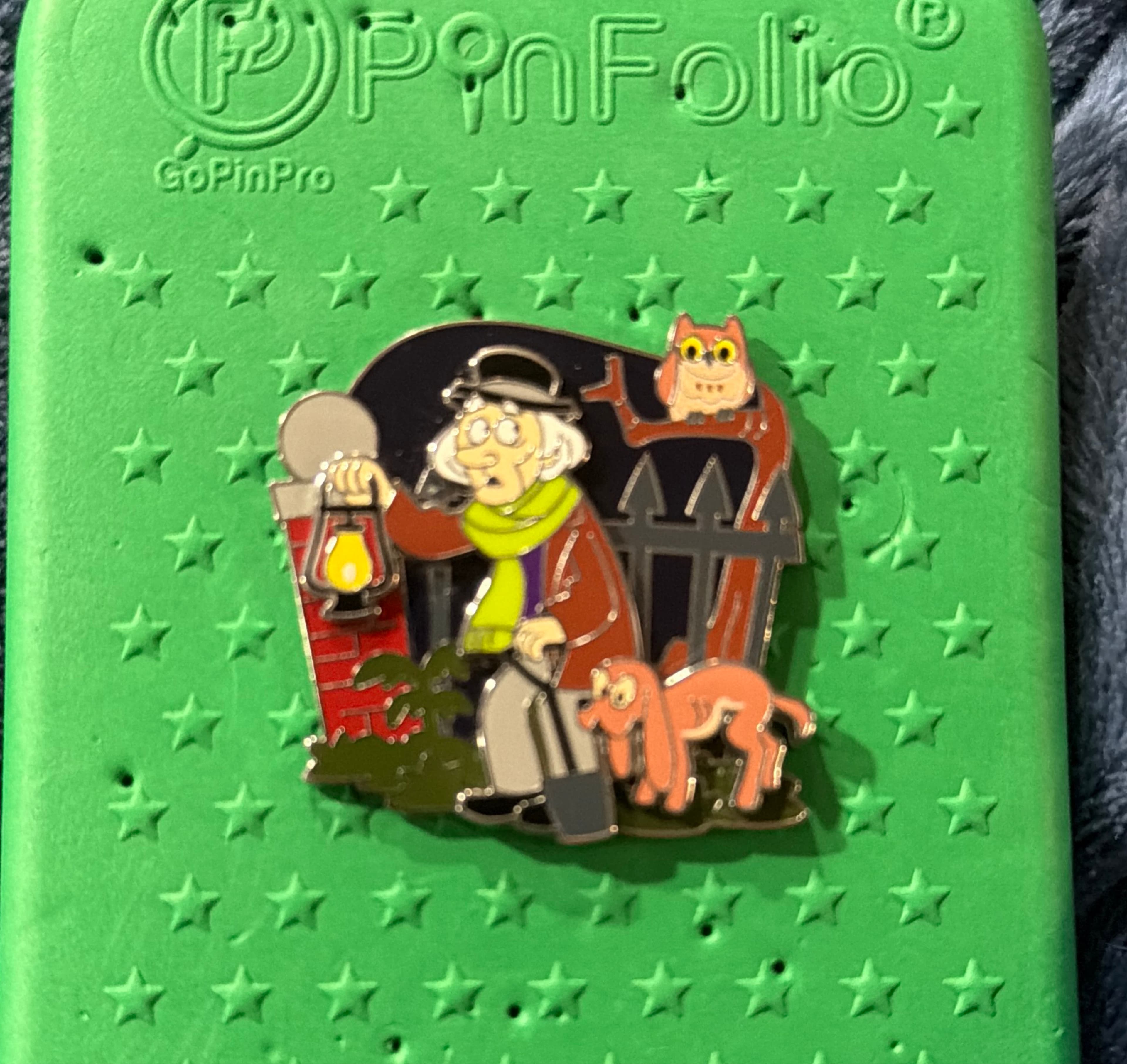 Haunted Mansion The Caretaker & Dog Pin front