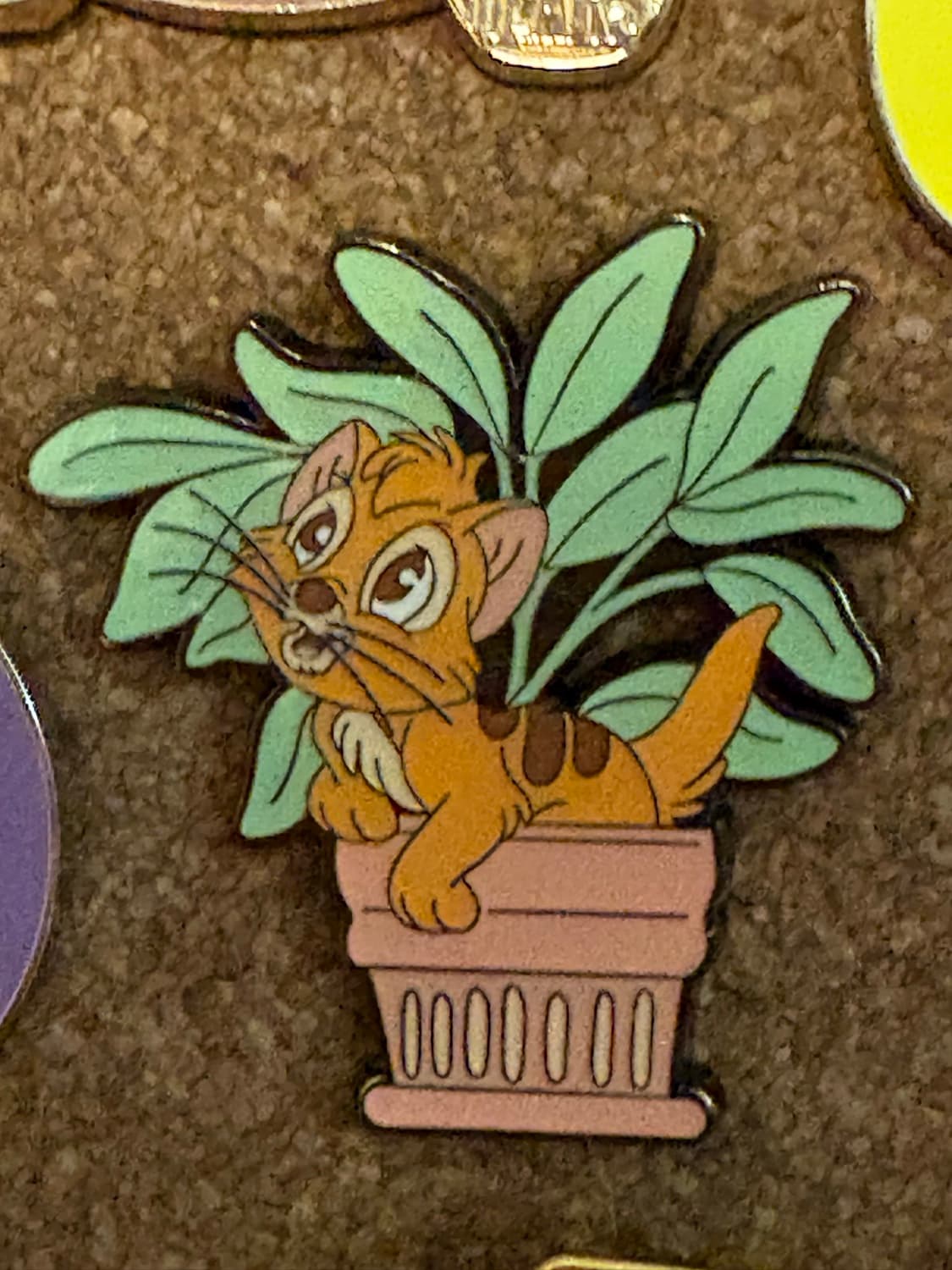 Oliver in Plant - Loungefly Disney Cats Plants Blind Box Pin front