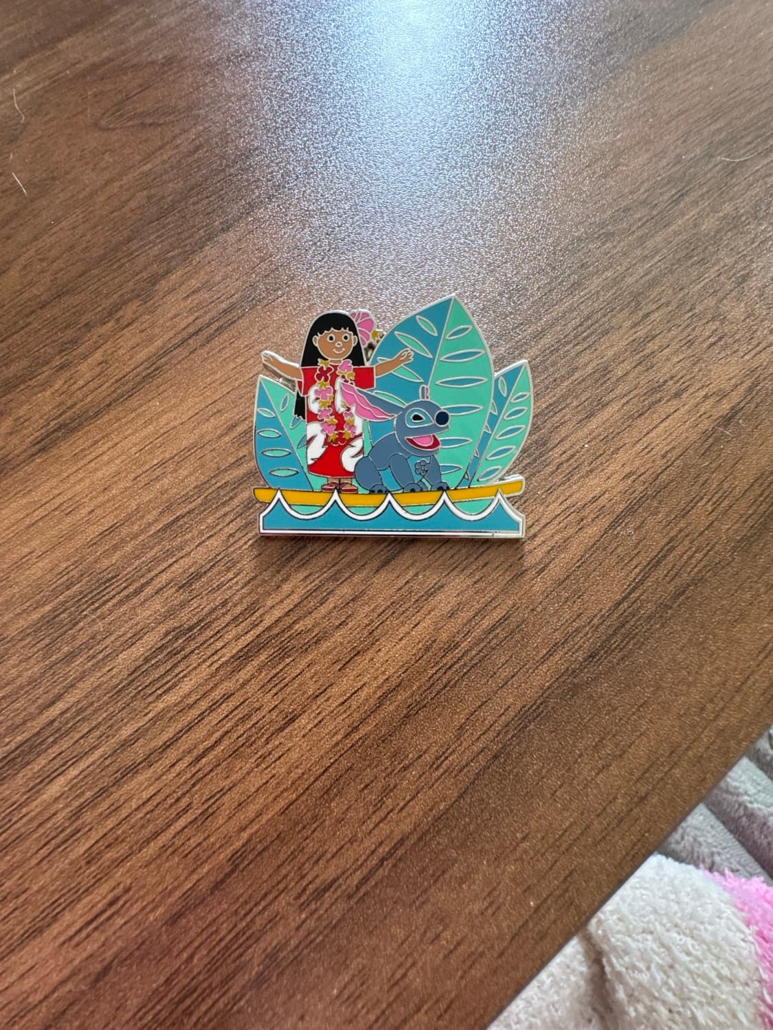 Lilo and Stitch - it’s a small world mystery collection front