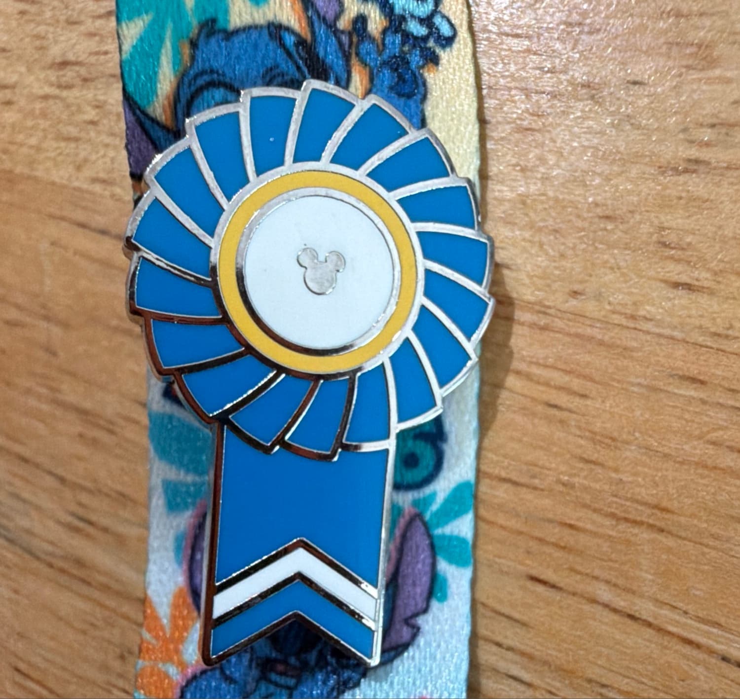 Mickey Blue Ribbon COMPLETER front