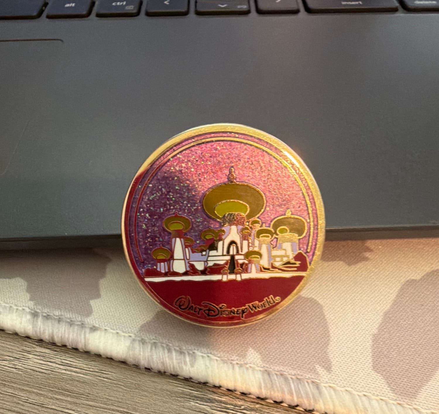 Aladdin Princess Jasmine Castle Compact Mirror Pin