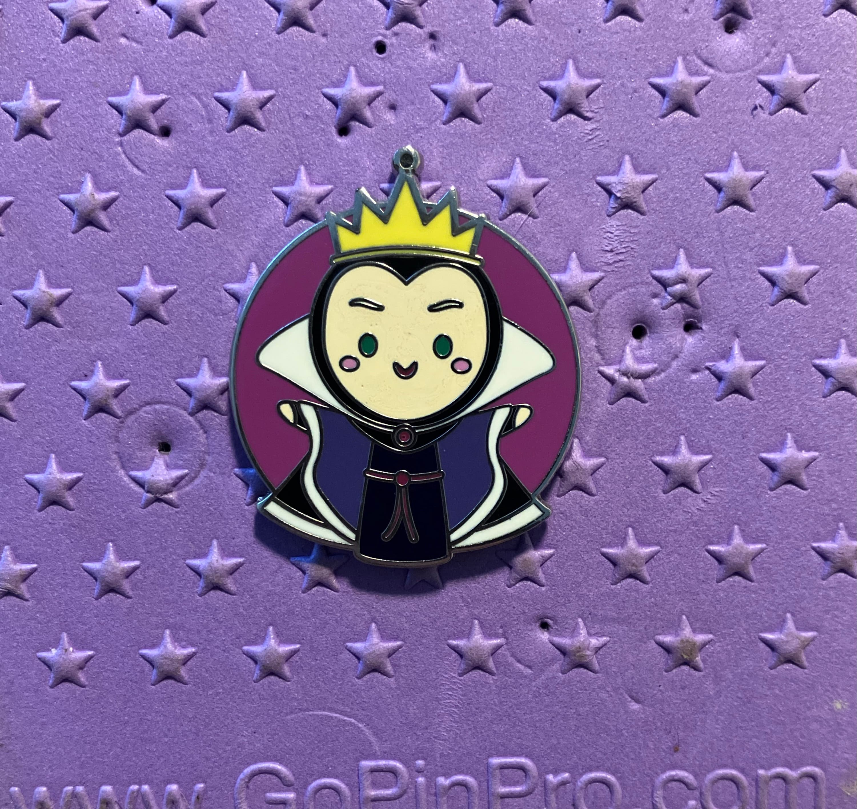 Evil Queen - Cute Villains
