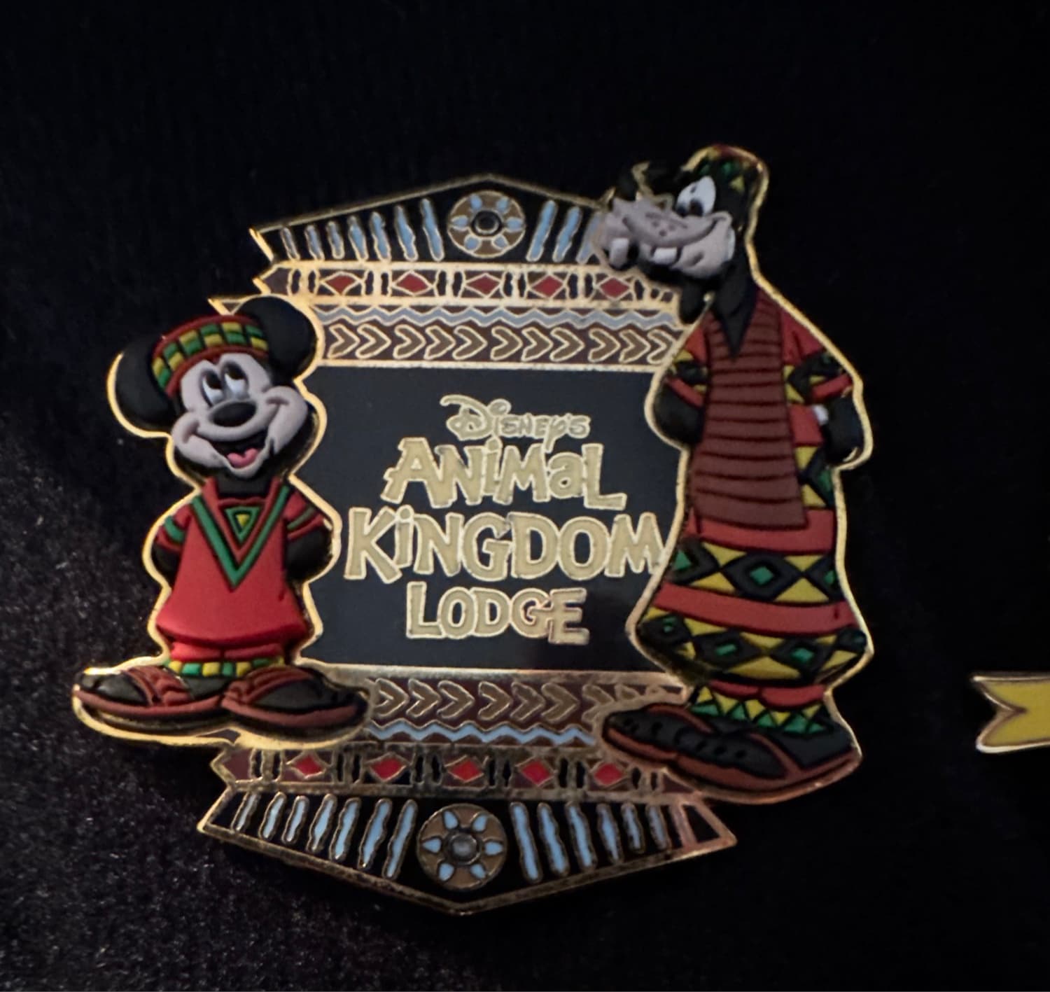 Mickey Mouse and Goofy Animal Kingdom Lodge Resort Pin front