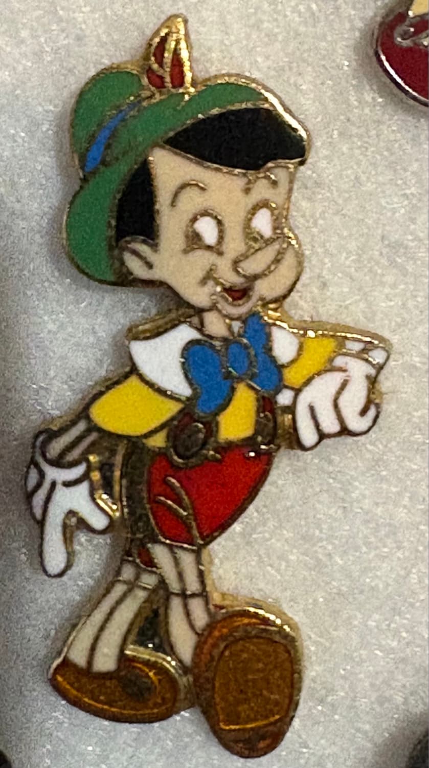 Pinocchio Walking with Green Hat Pin