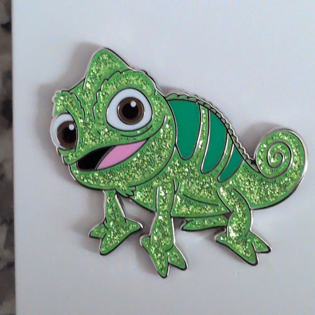 Pascal Glitter Pin front