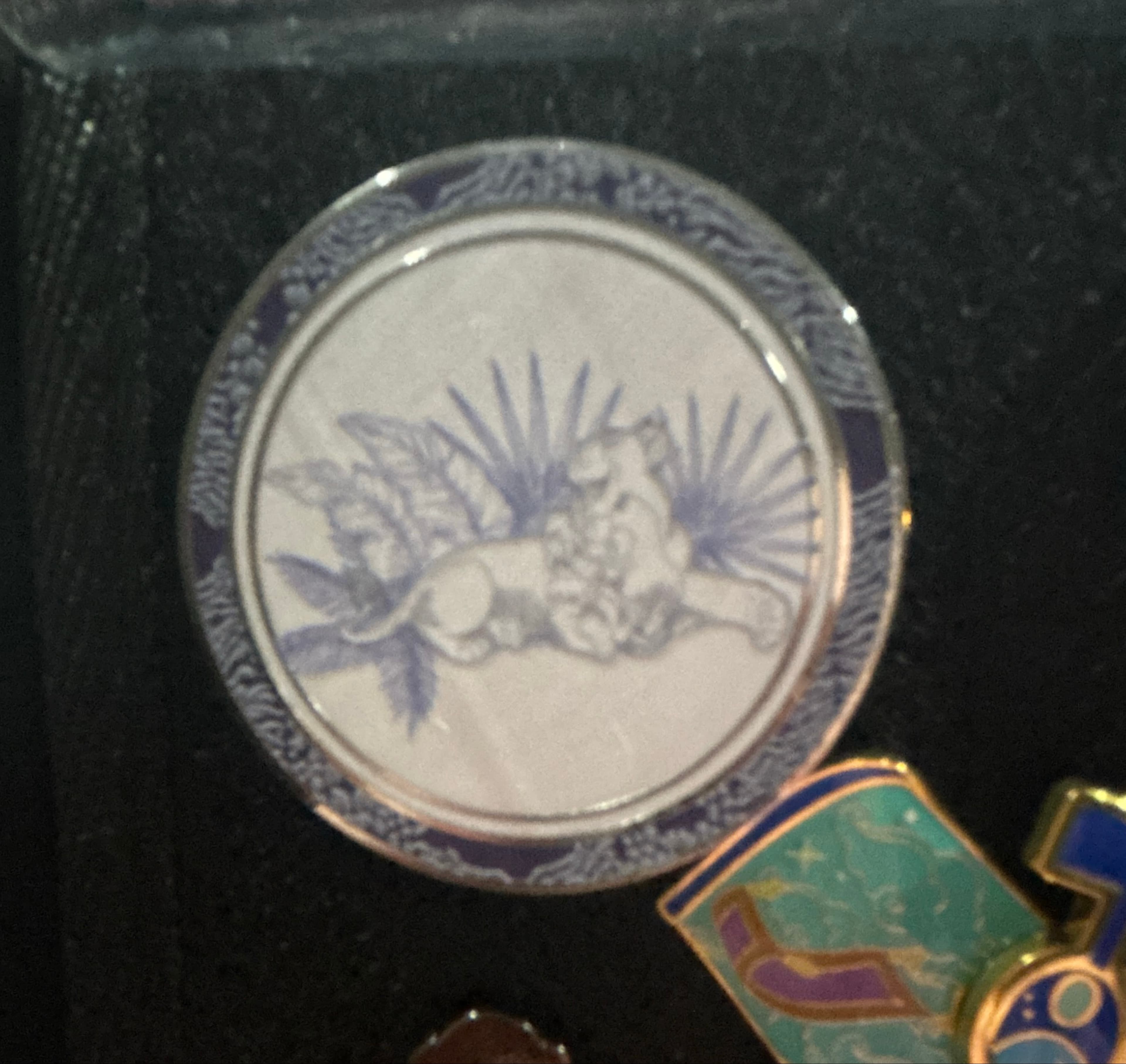 Sarabi and Simba Porcelain Plate front
