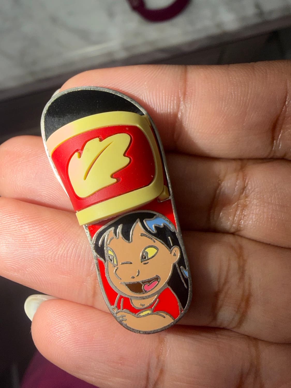 Lilo - Lilo & Stitch Flip Flop Pin