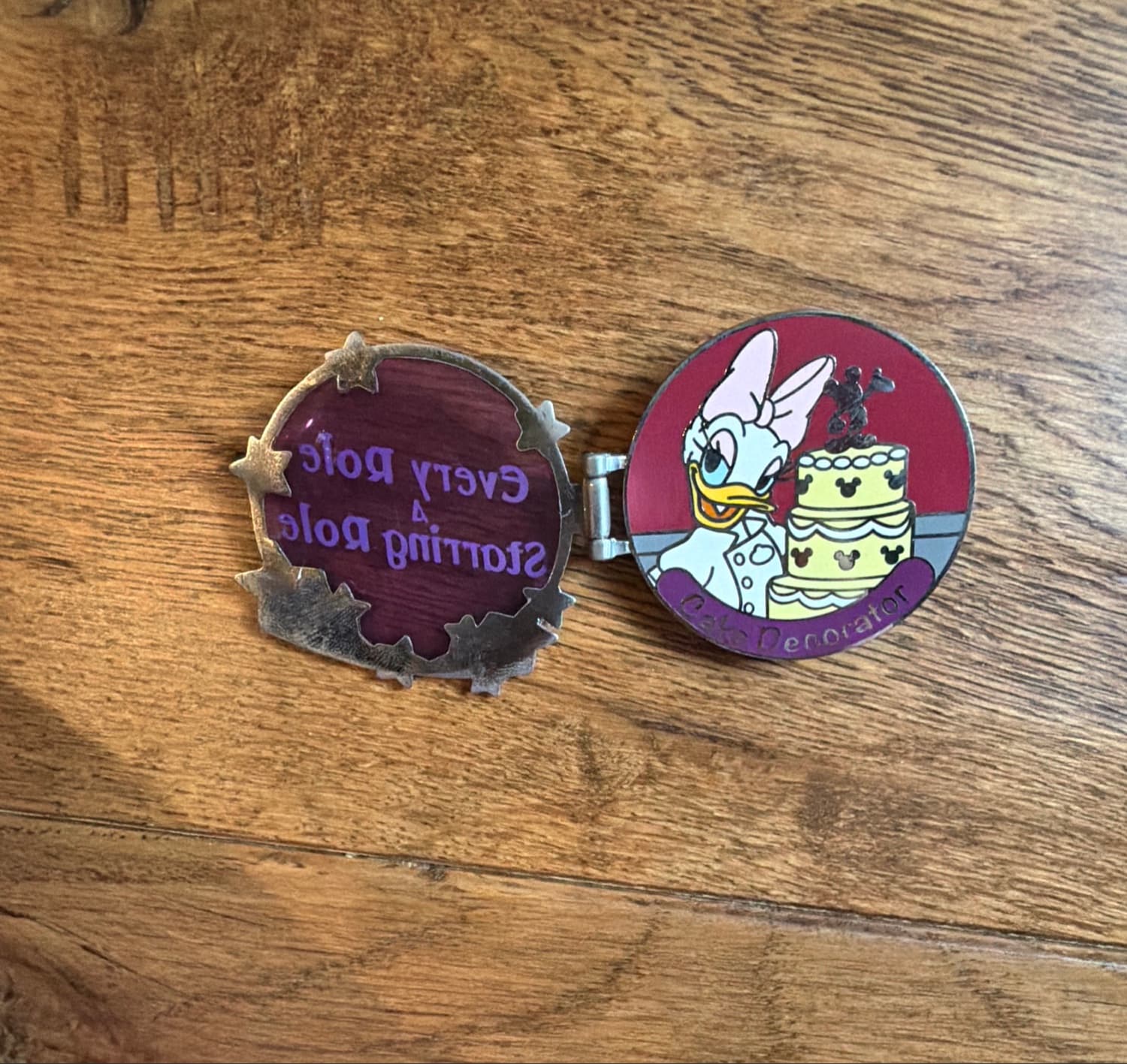 Cast Member Exclusive - Every Role a Starring Role - Cake Decorator