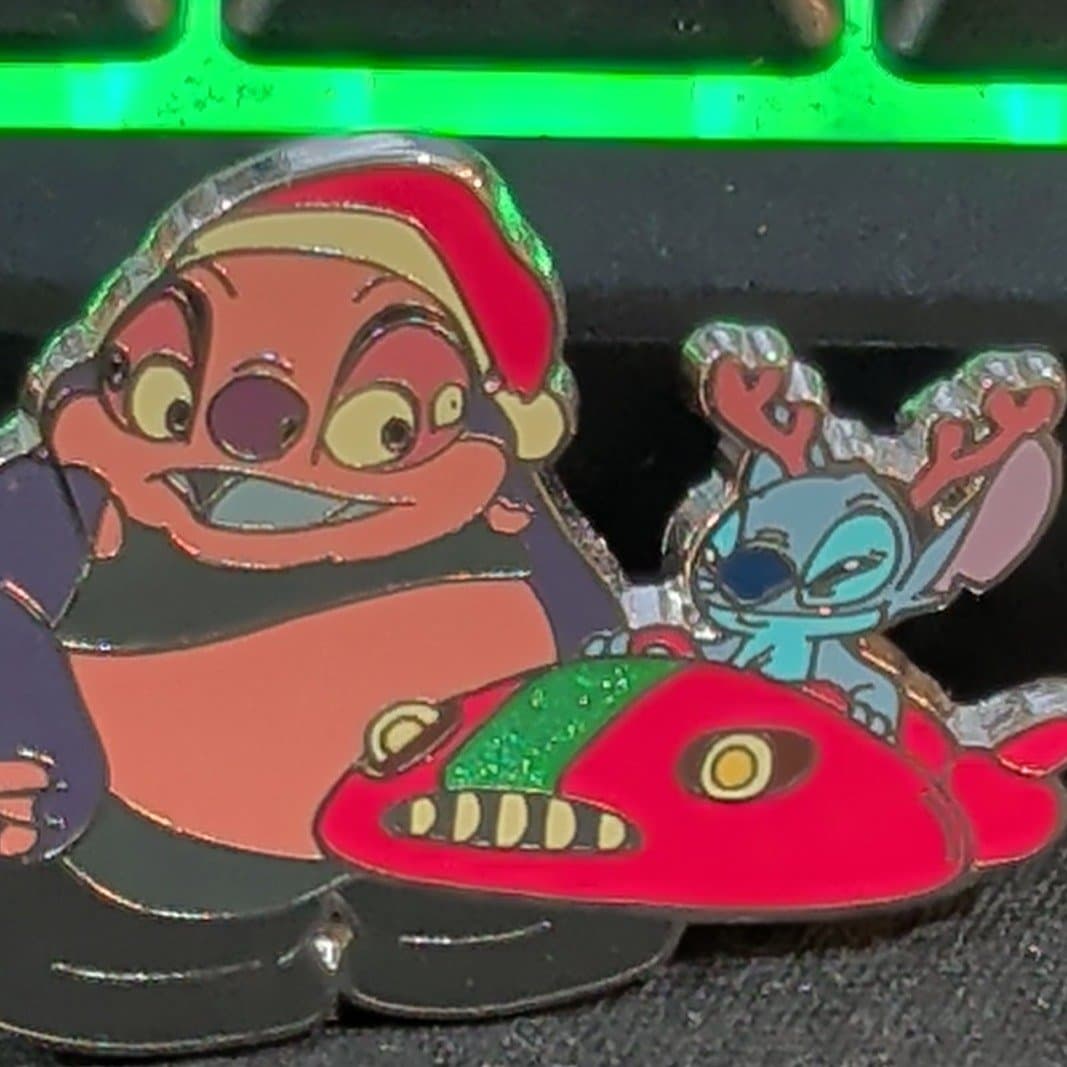 Disney Stitch & Jumba Holiday Pin front