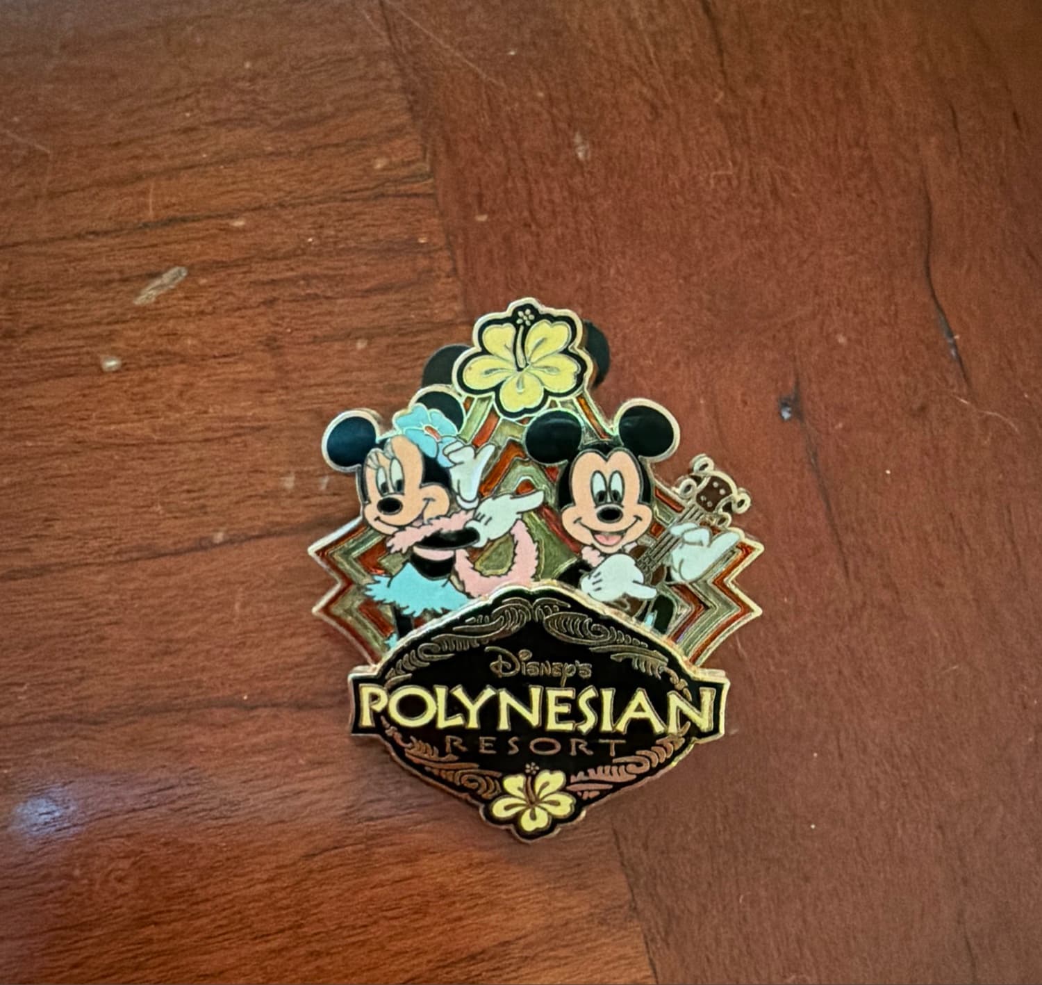 Disney's Polynesian Village Resort Mickey & Minnie Hula Dancing Pin front