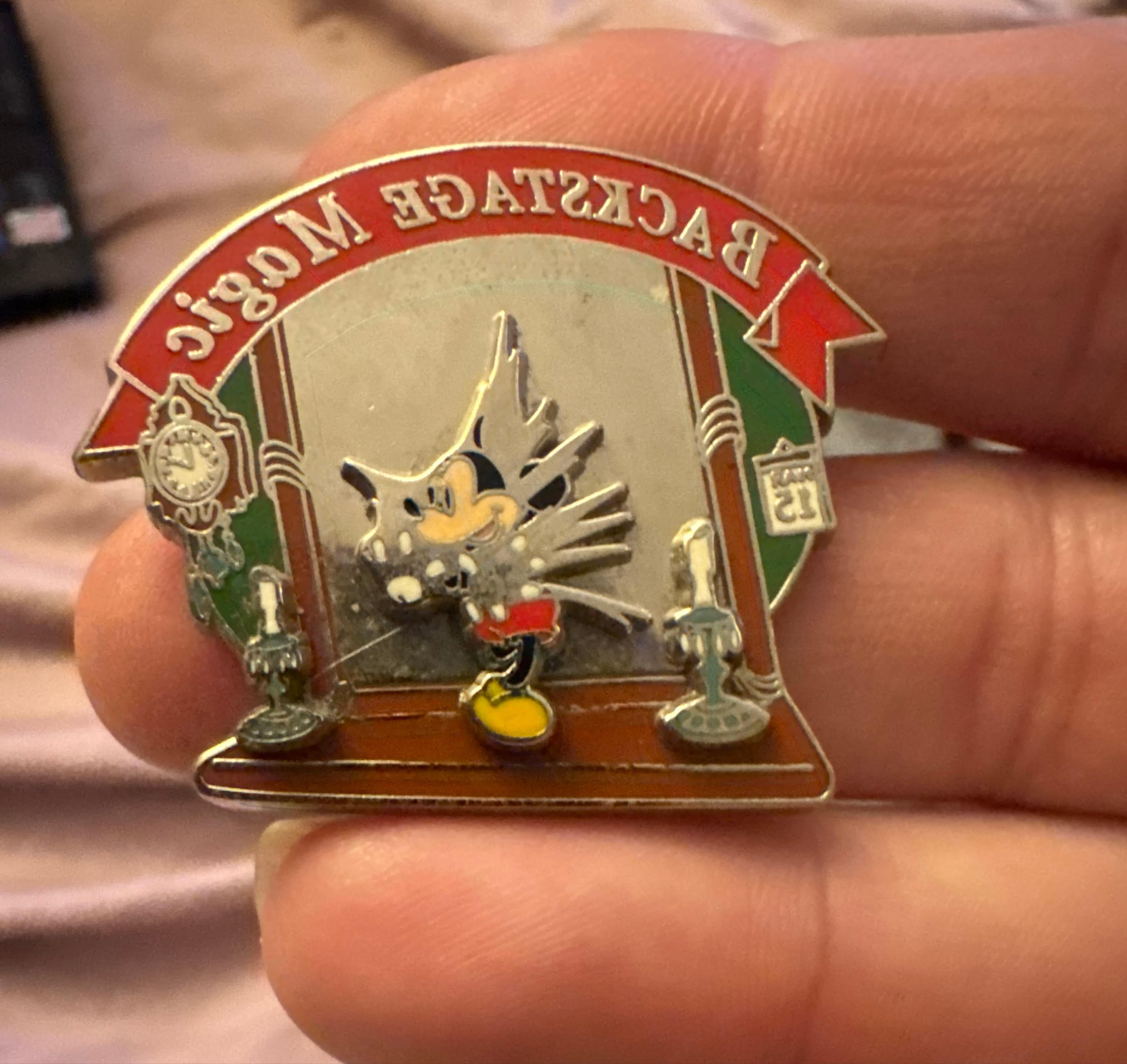 Walt Disney World Backstage Magic Tour Mickey Mouse Pin Through The Mirror