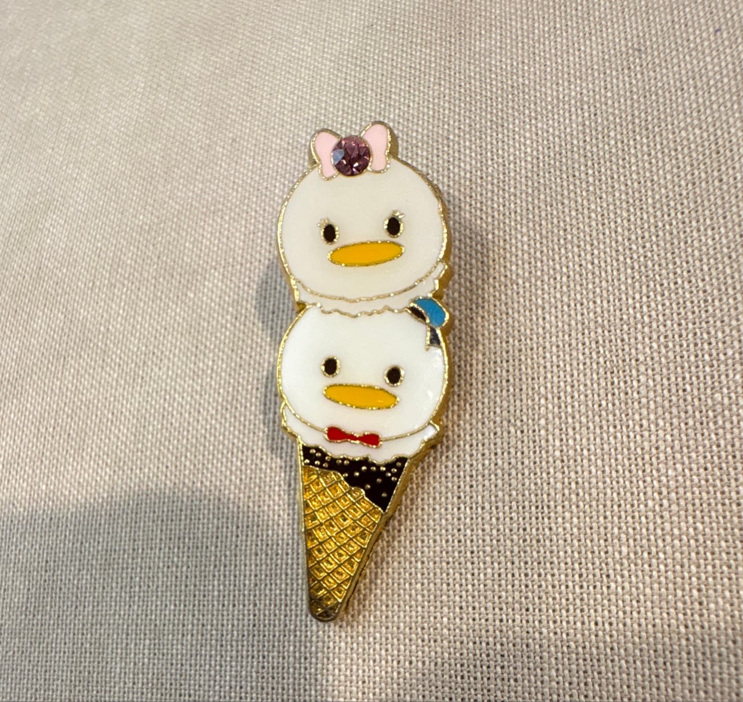 Daisy and Donald Duck Stacked Ice Cream Cone Pin front