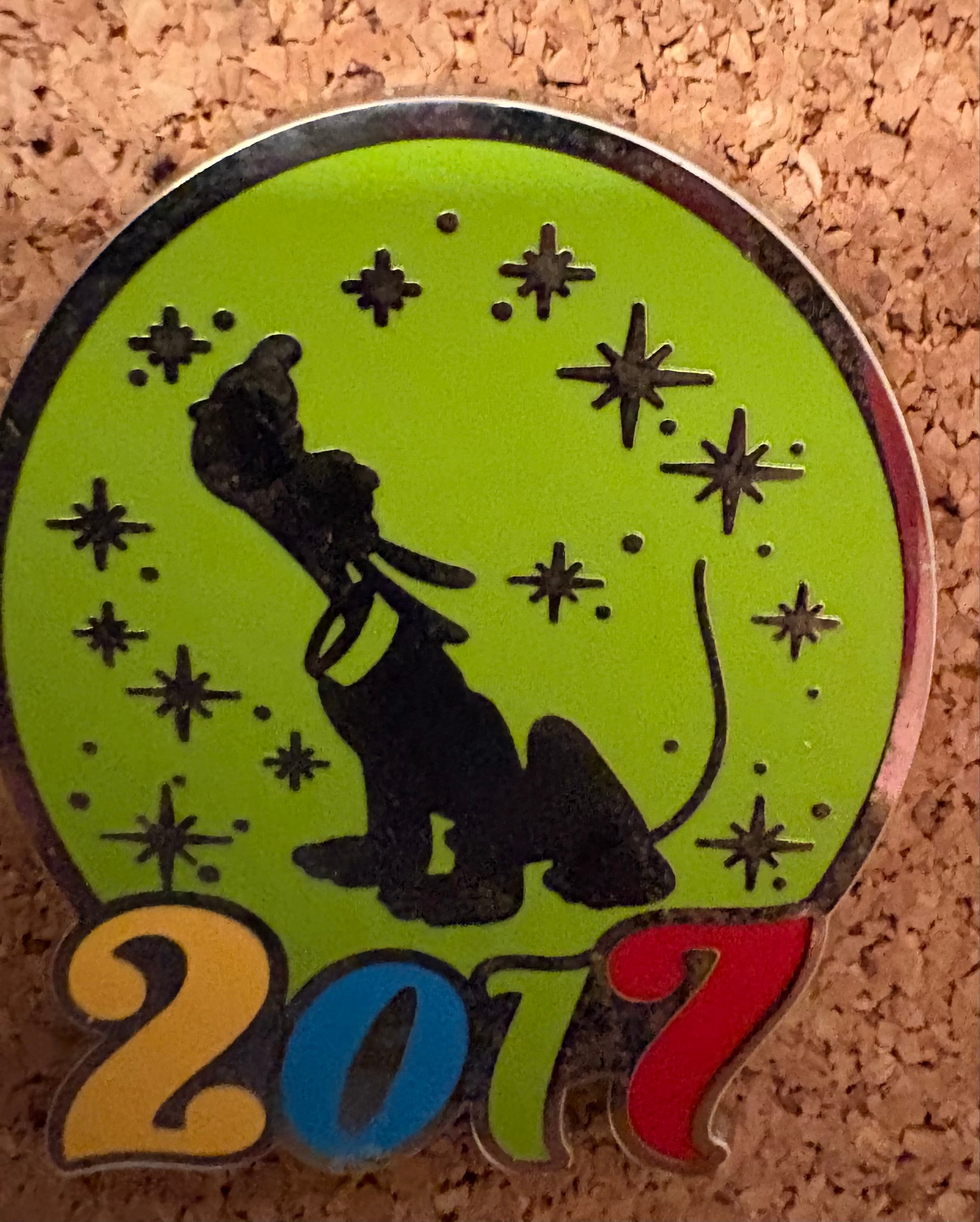 Pluto Howling - Magical Mystery Pins Series 11 - 2017
